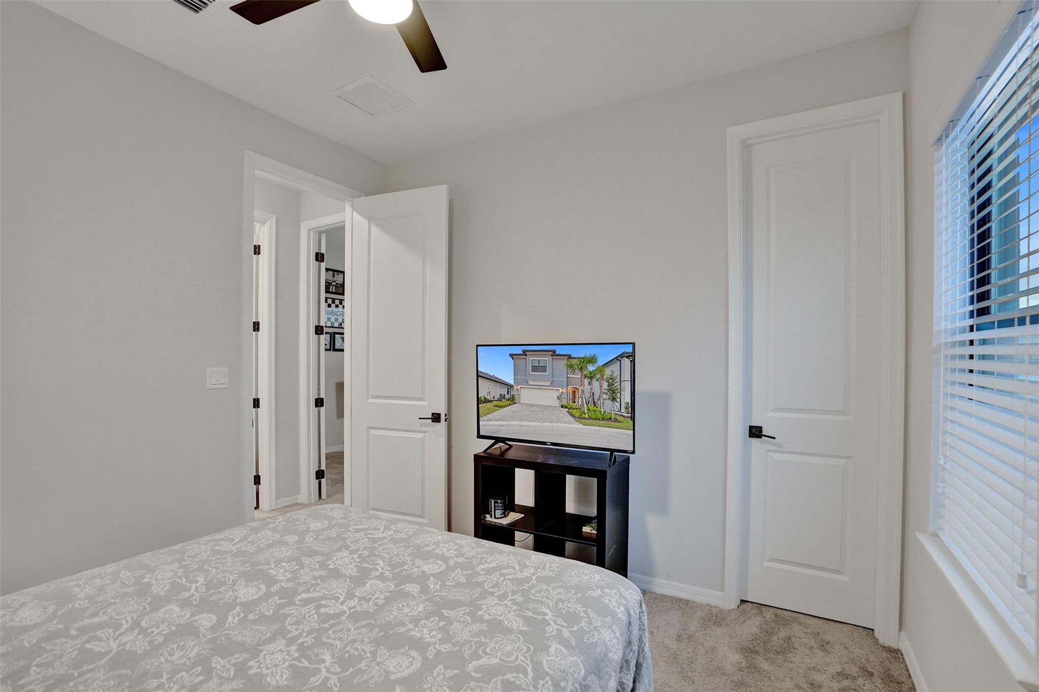 4422 S Silverwood Ln,Fort Lauderdale, FL 33309