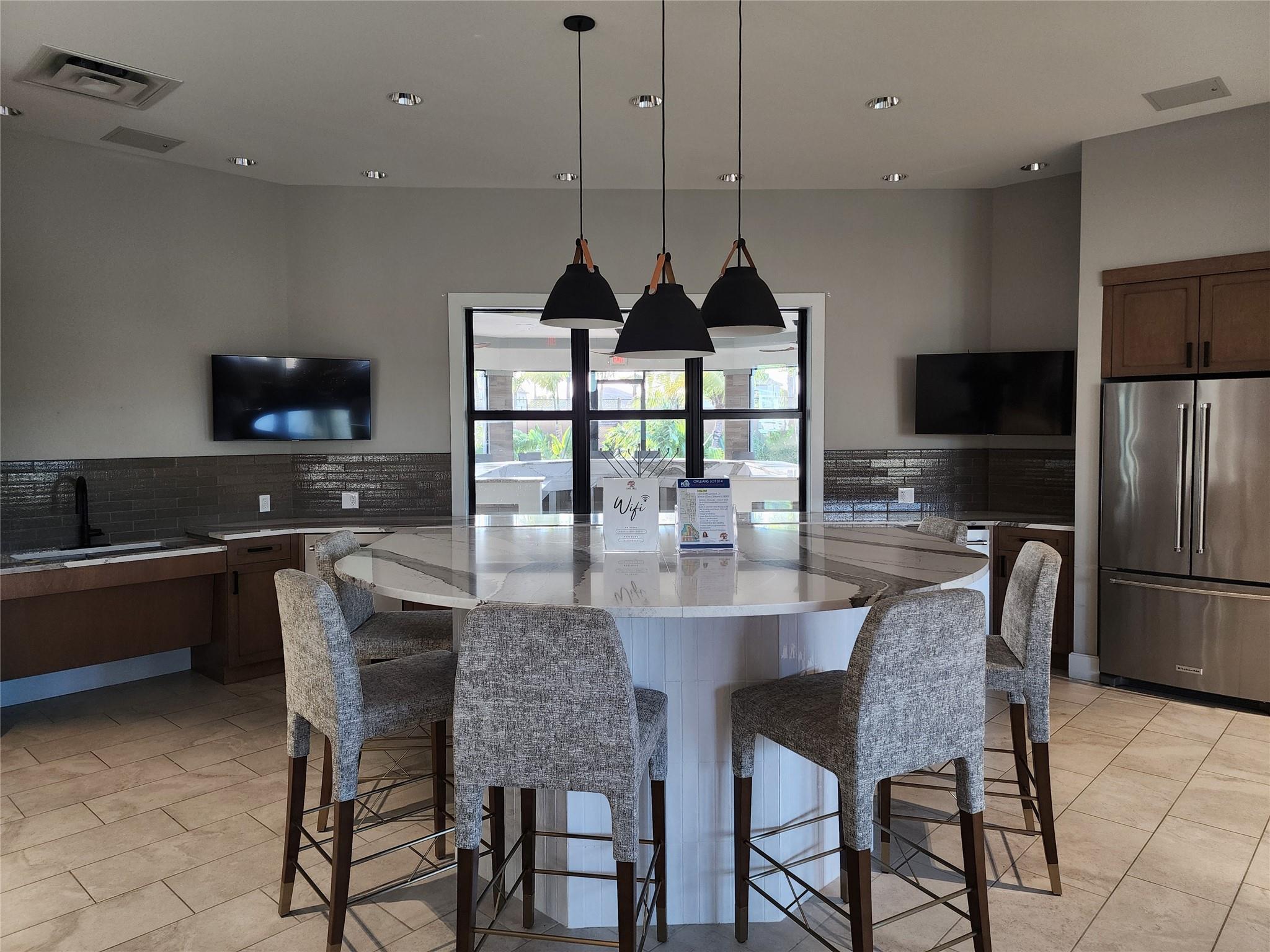 4422 S Silverwood Ln,Fort Lauderdale, FL 33309