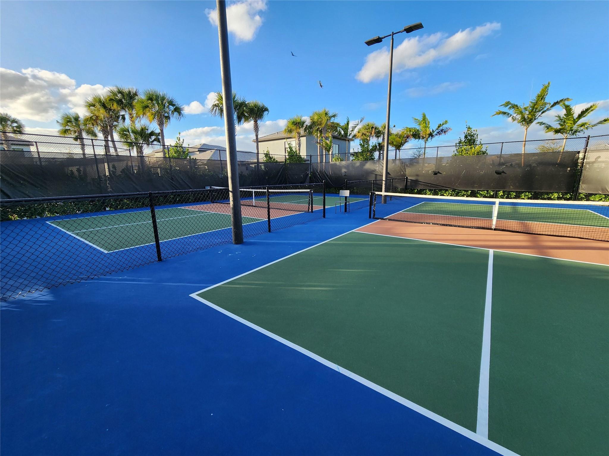 4422 S Silverwood Ln,Fort Lauderdale, FL 33309