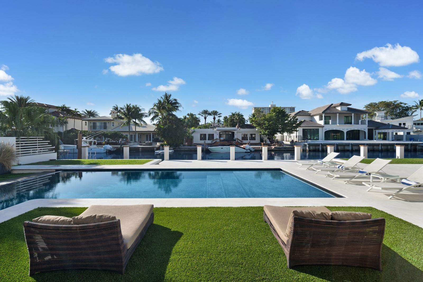 10 Pelican Dr Fort Lauderdale, FL 33301 10 Pelican Dr Fort Lauderdale, FL 33301