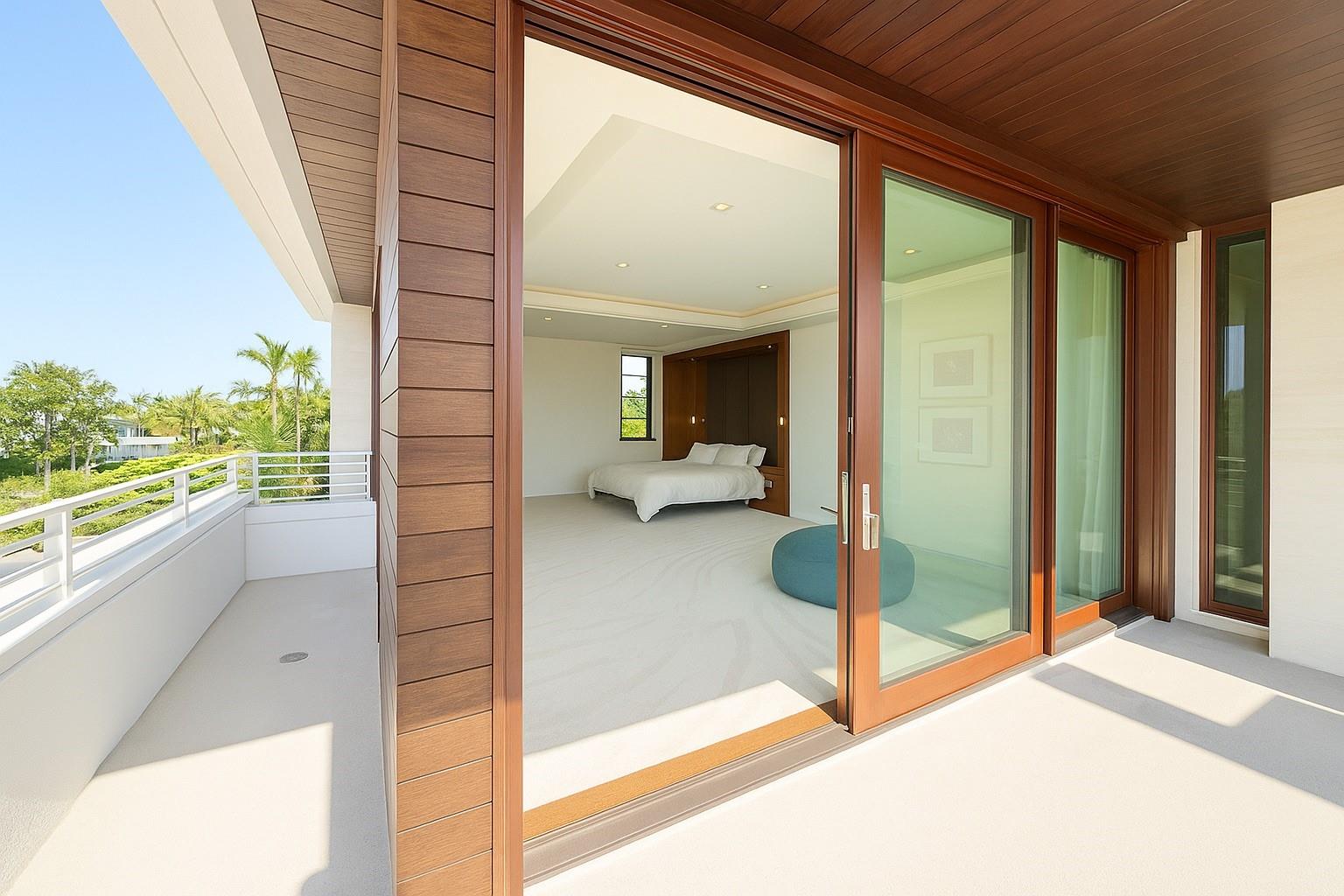 10 Pelican Dr Fort Lauderdale, FL 33301 10 Pelican Dr Fort Lauderdale, FL 33301