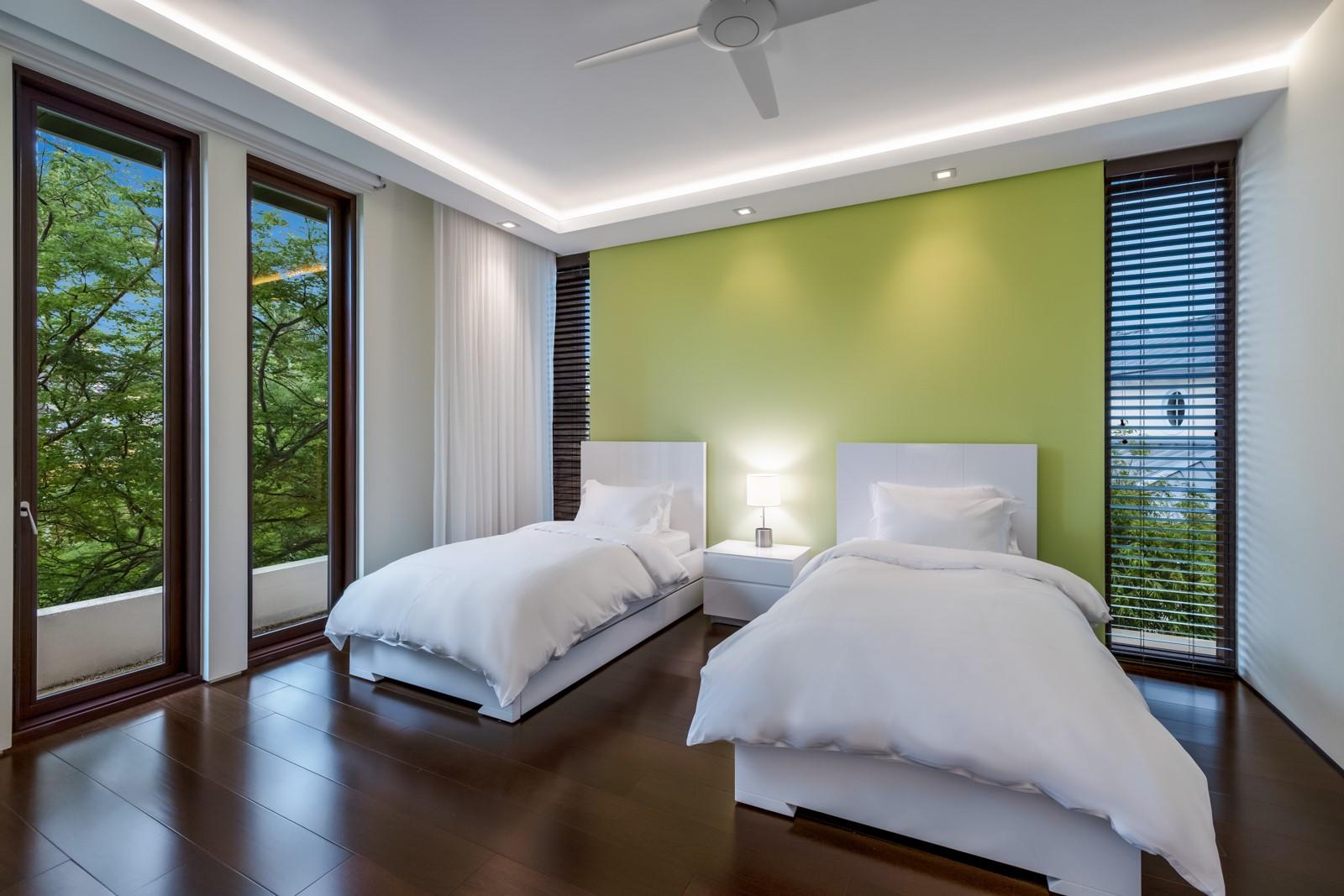 10 Pelican Dr Fort Lauderdale, FL 33301 10 Pelican Dr Fort Lauderdale, FL 33301