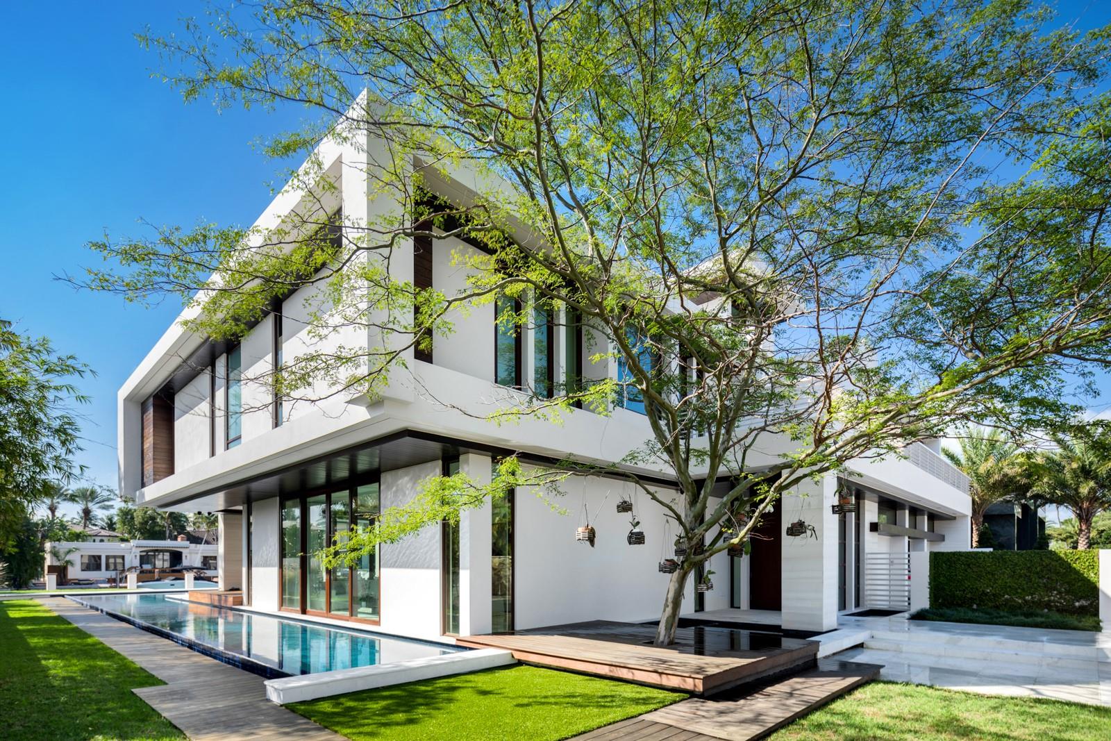 10 Pelican Dr Fort Lauderdale, FL 33301 10 Pelican Dr Fort Lauderdale, FL 33301