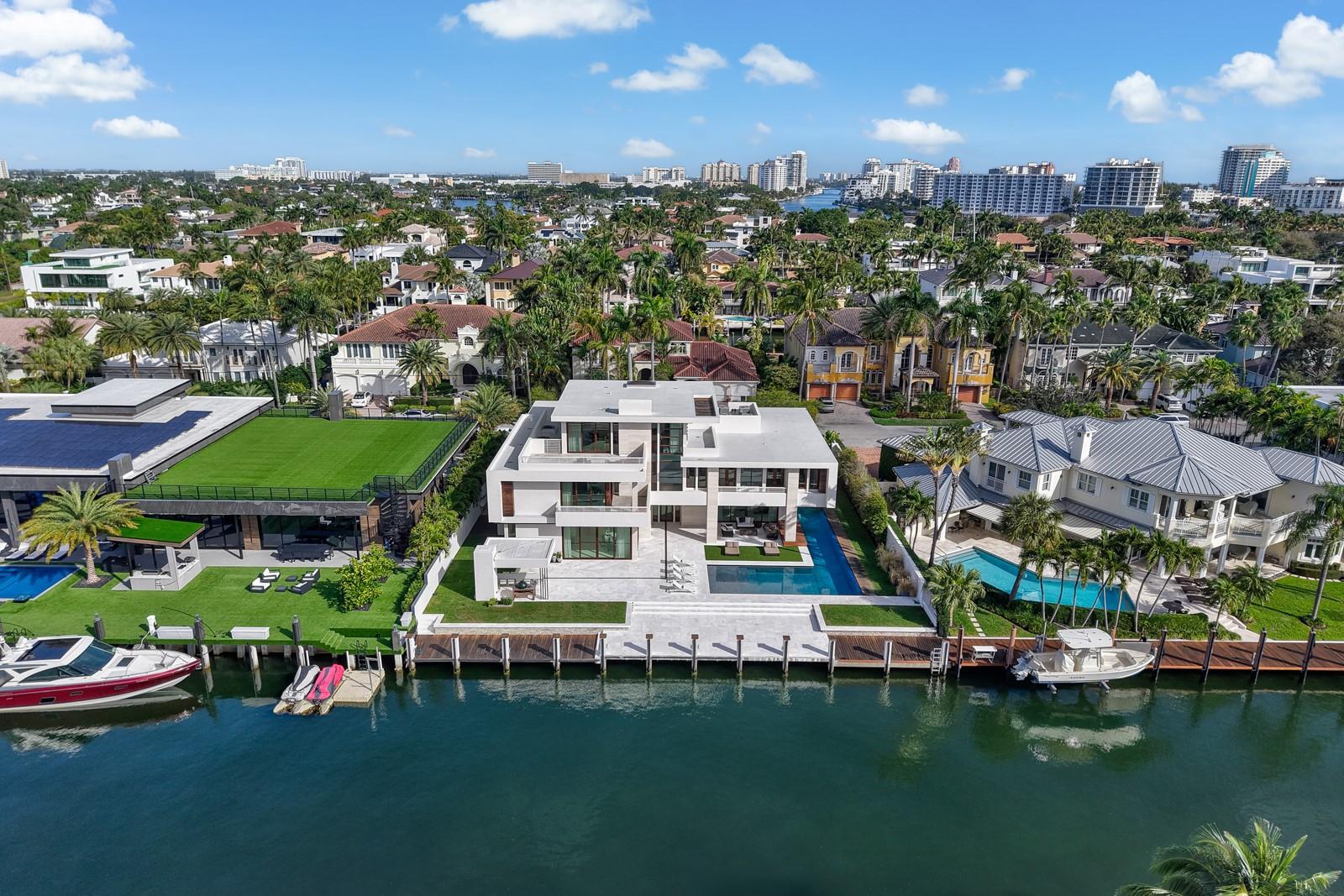 10 Pelican Dr Fort Lauderdale, FL 33301 10 Pelican Dr Fort Lauderdale, FL 33301