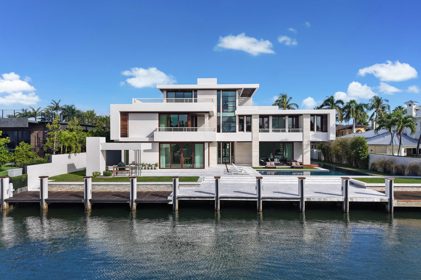 10 Pelican Dr Fort Lauderdale, FL 33301 10 Pelican Dr Fort Lauderdale, FL 33301