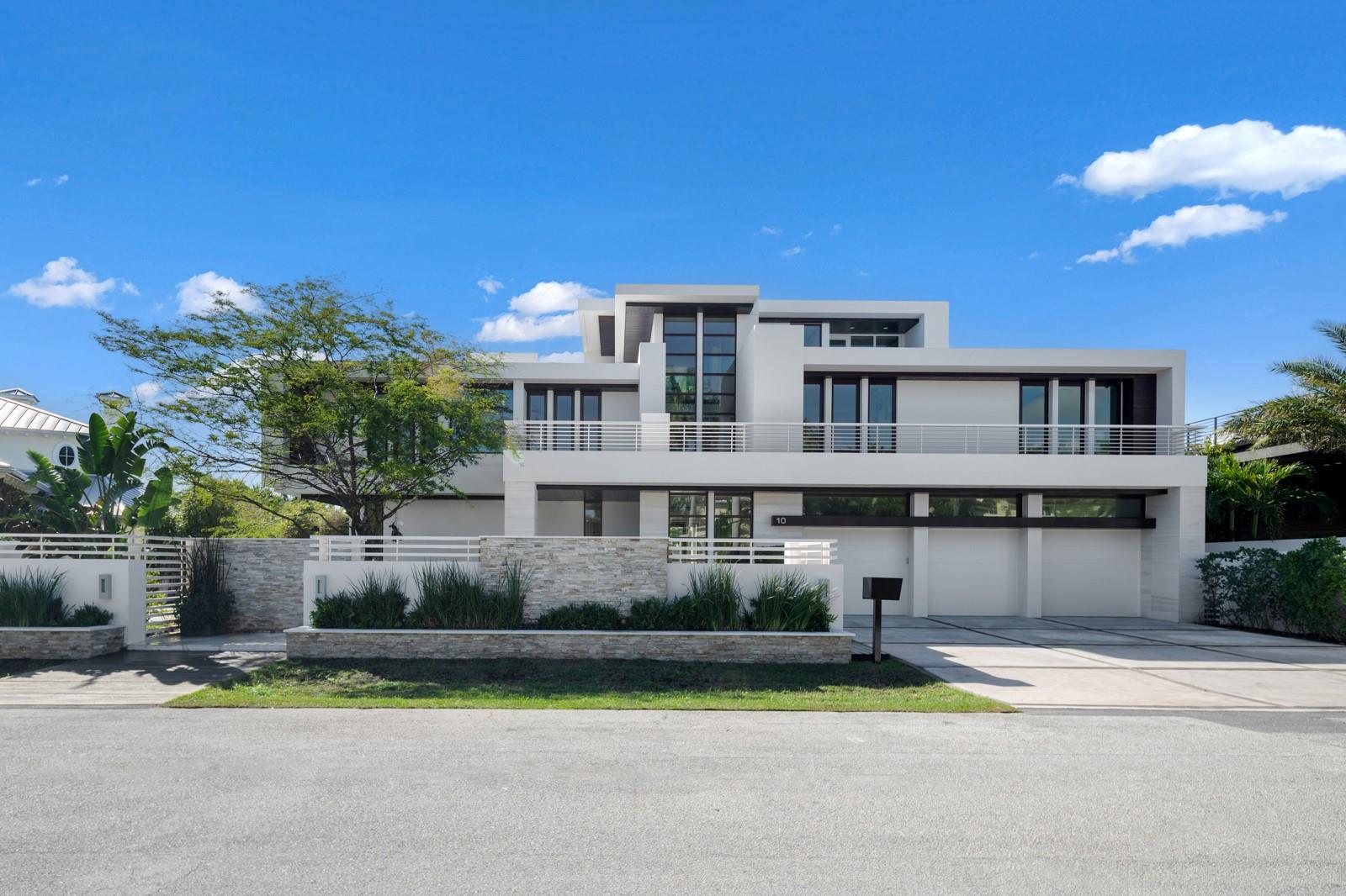 10 Pelican Dr Fort Lauderdale, FL 33301 10 Pelican Dr Fort Lauderdale, FL 33301