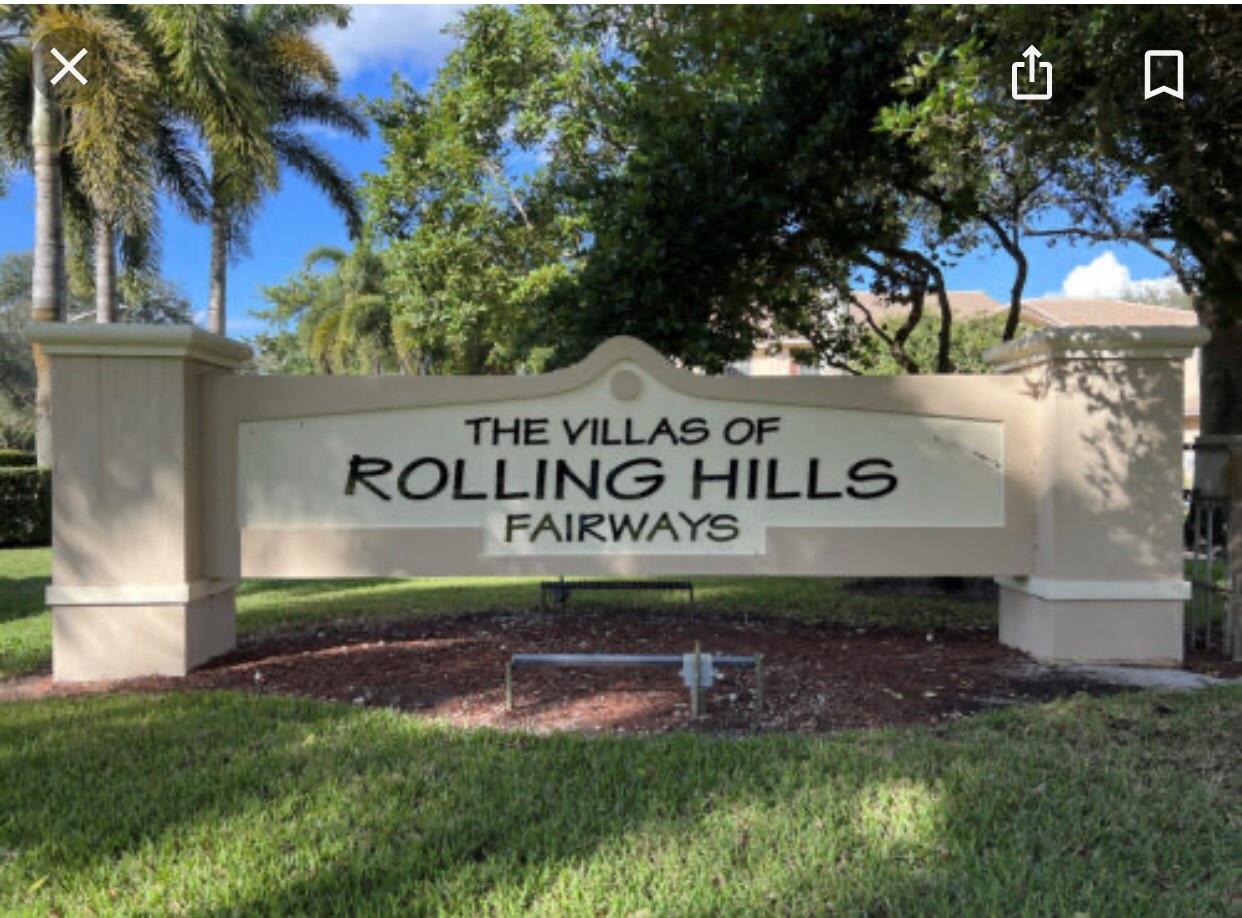 3240 Fairway Cir #3240