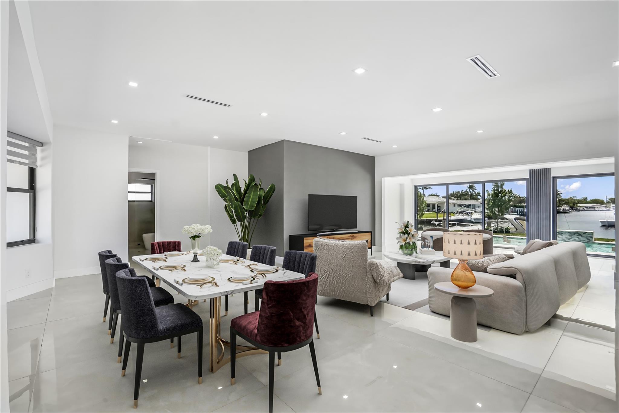 5641 Bayview Dr Fort Lauderdale, FL 33308