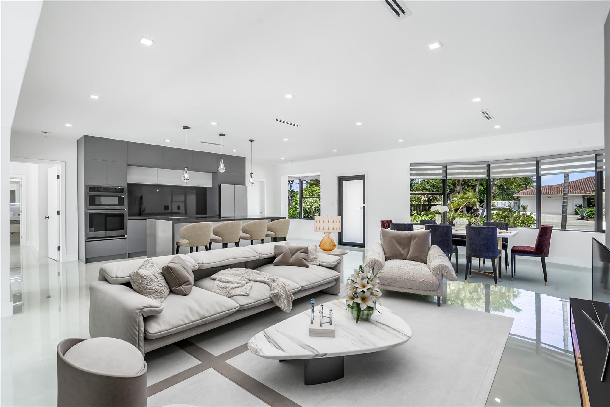 5641 Bayview Dr Fort Lauderdale, FL 33308