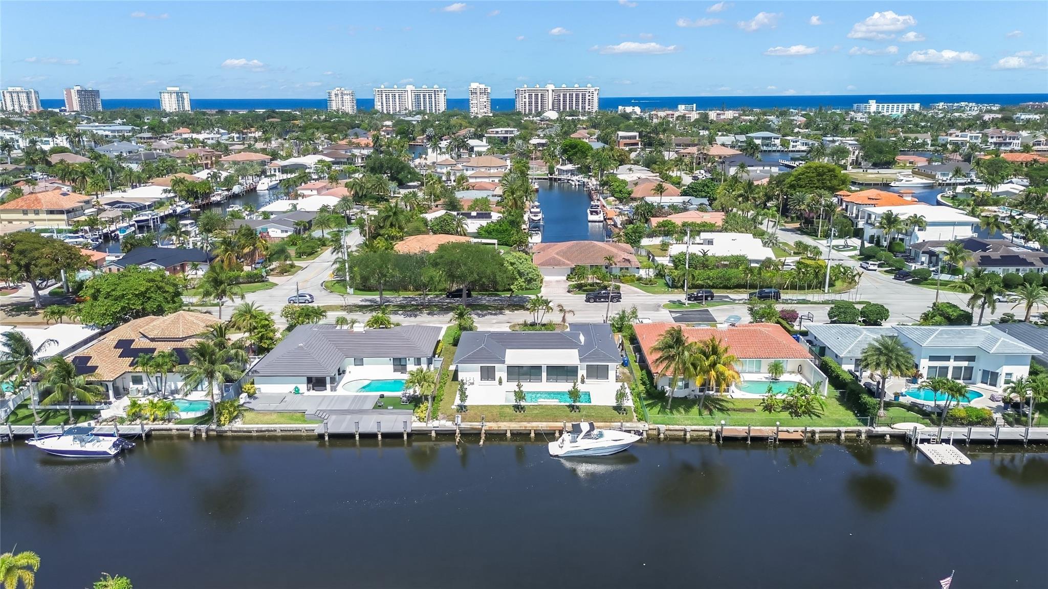 5641 Bayview Dr Fort Lauderdale, FL 33308