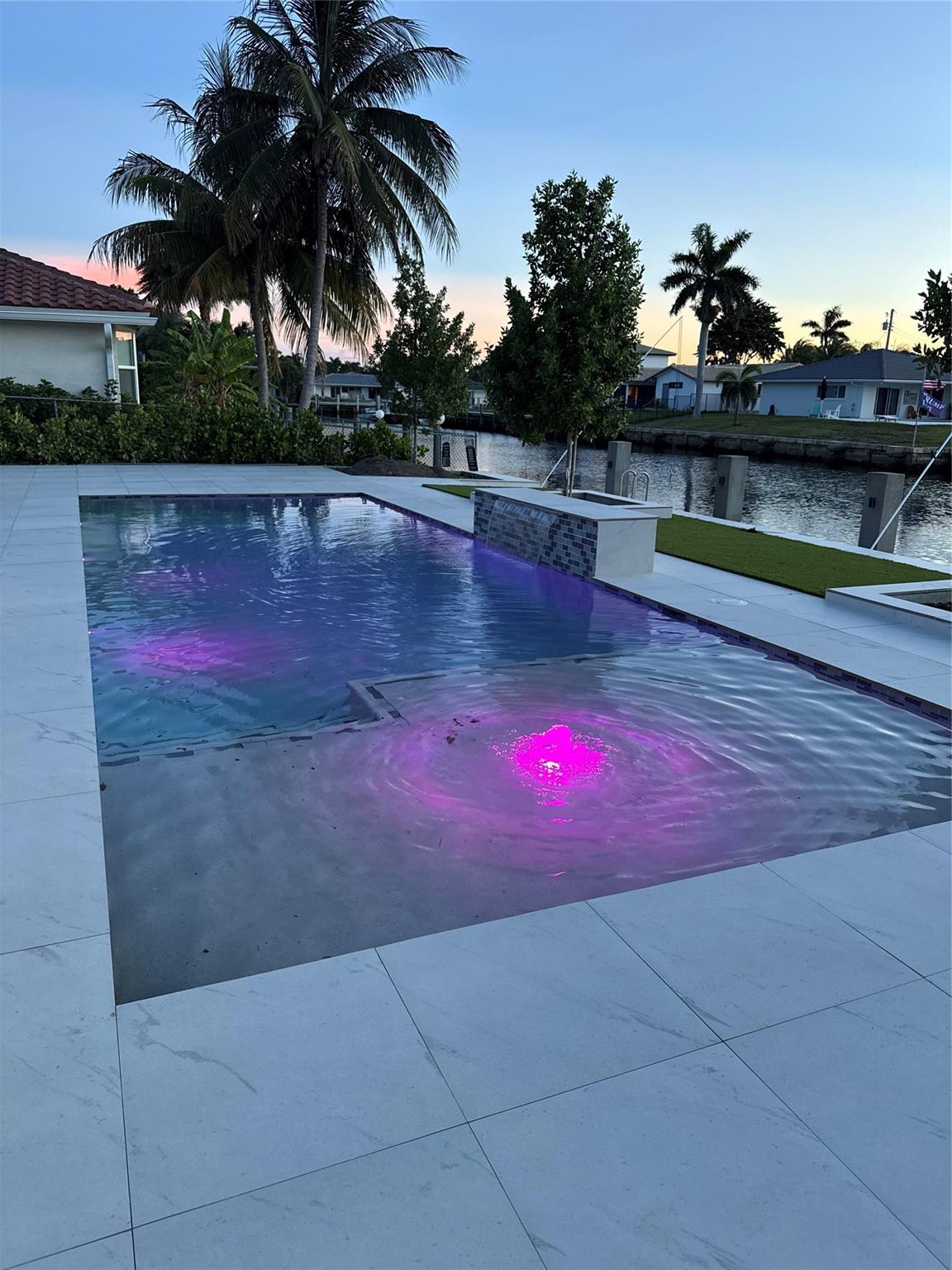 5641 Bayview Dr Fort Lauderdale, FL 33308