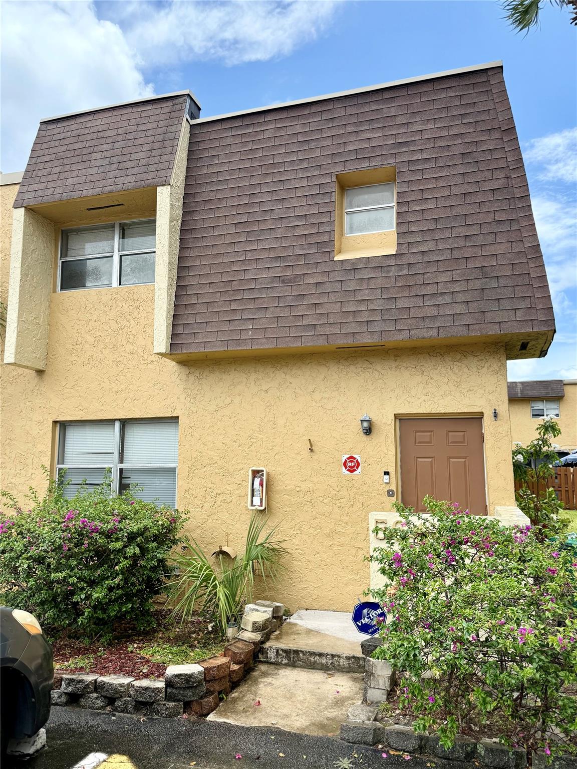 5644 Blueberry Ct #11