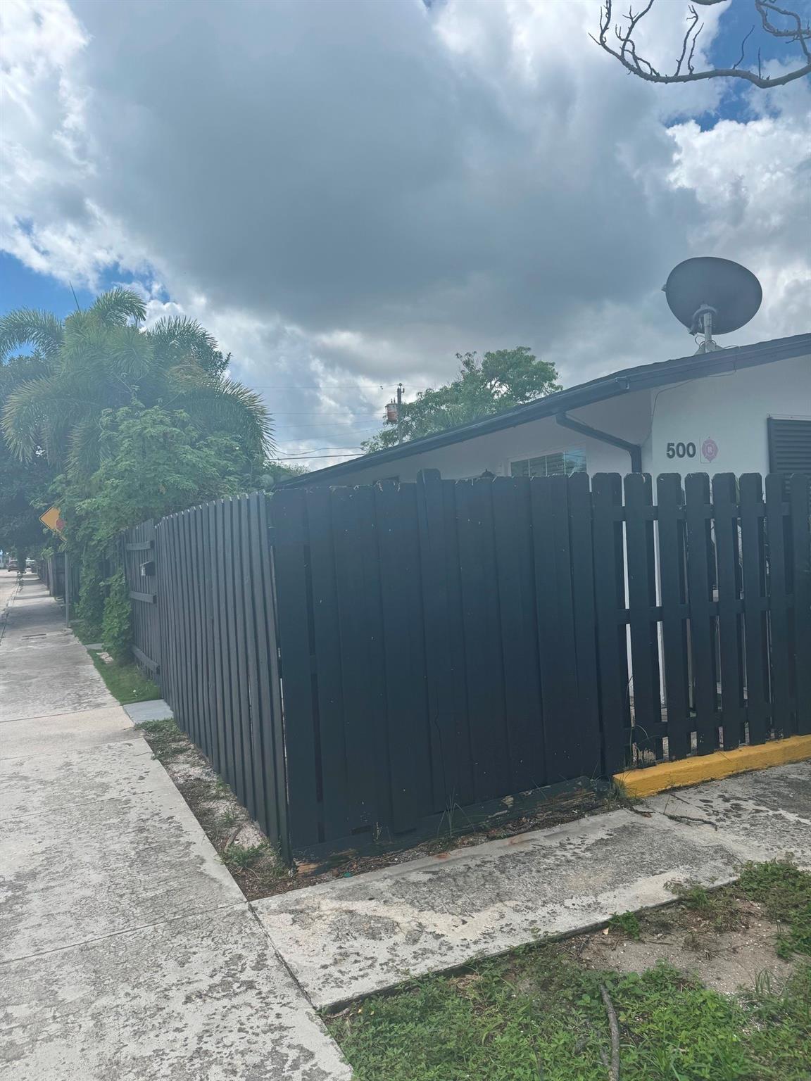 500 Nathan Hale Rd #1