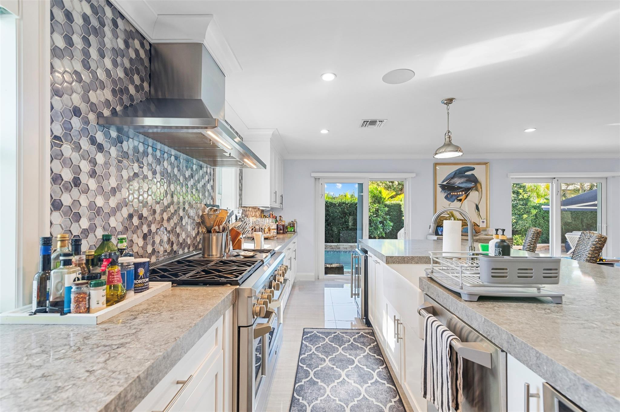 3250 Spanish Riv Pompano Beach, FL 33062