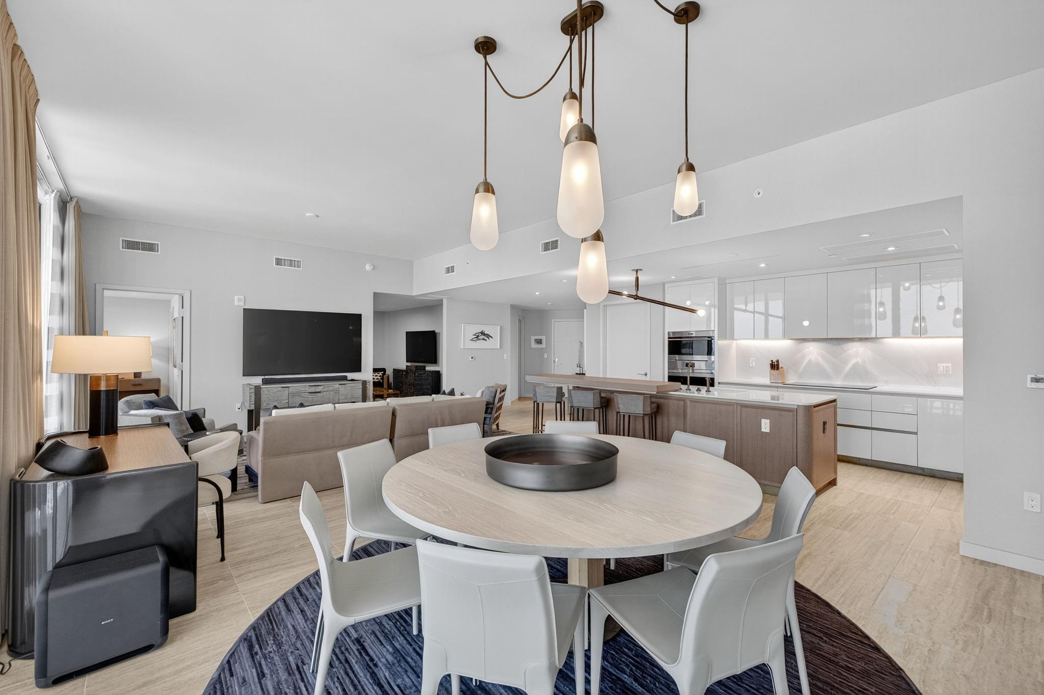 525 N Fort Lauderdale Bch Blvd #1102 Fort Lauderdale, FL 33304