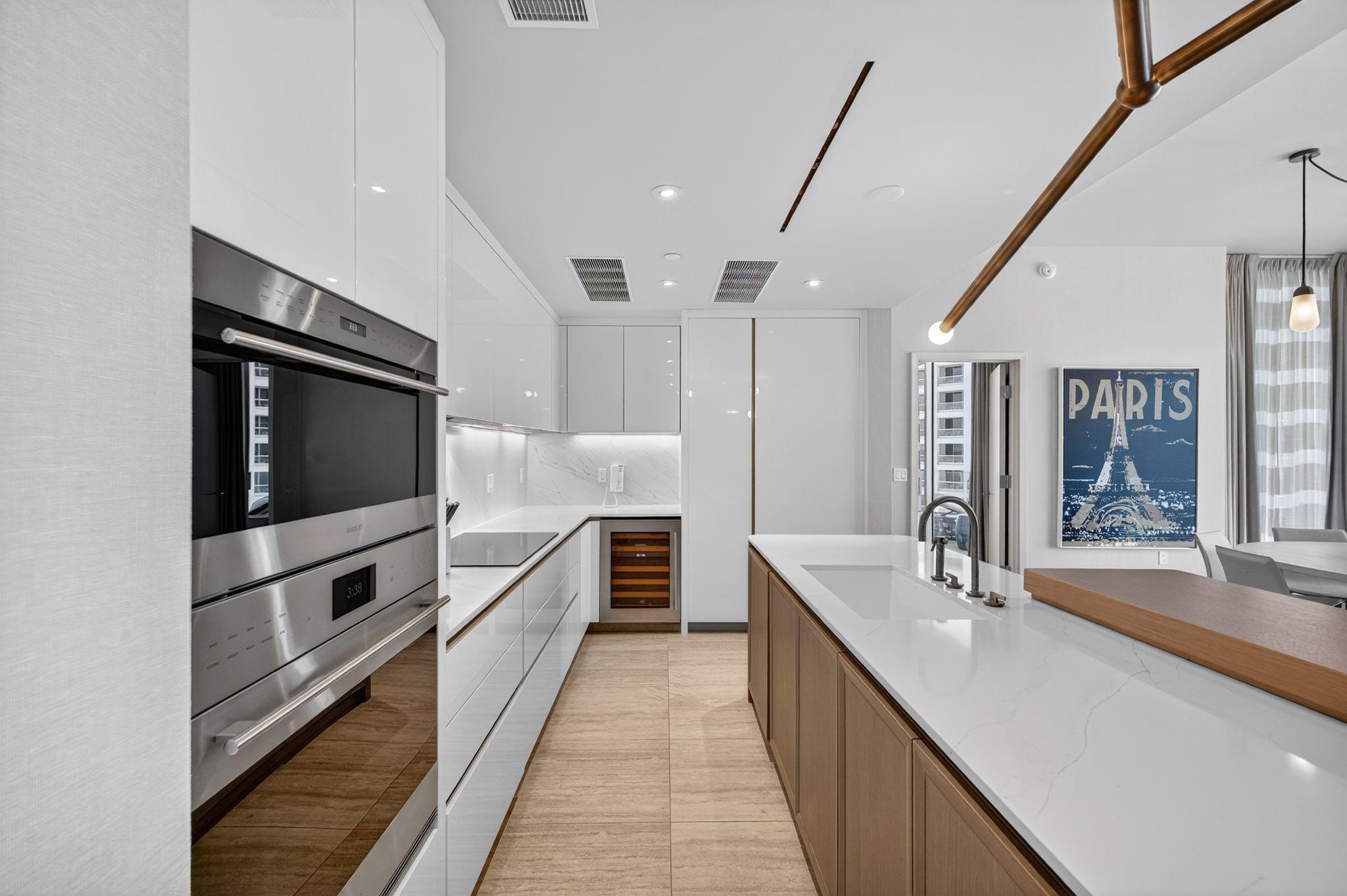 525 N Fort Lauderdale Bch Blvd #1102 Fort Lauderdale, FL 33304