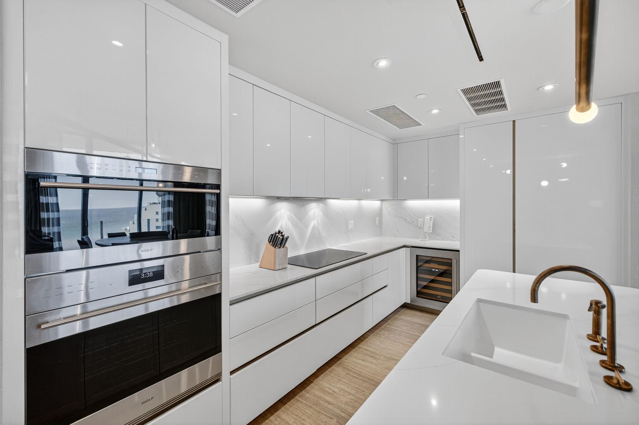 525 N Fort Lauderdale Bch Blvd #1102 Fort Lauderdale, FL 33304