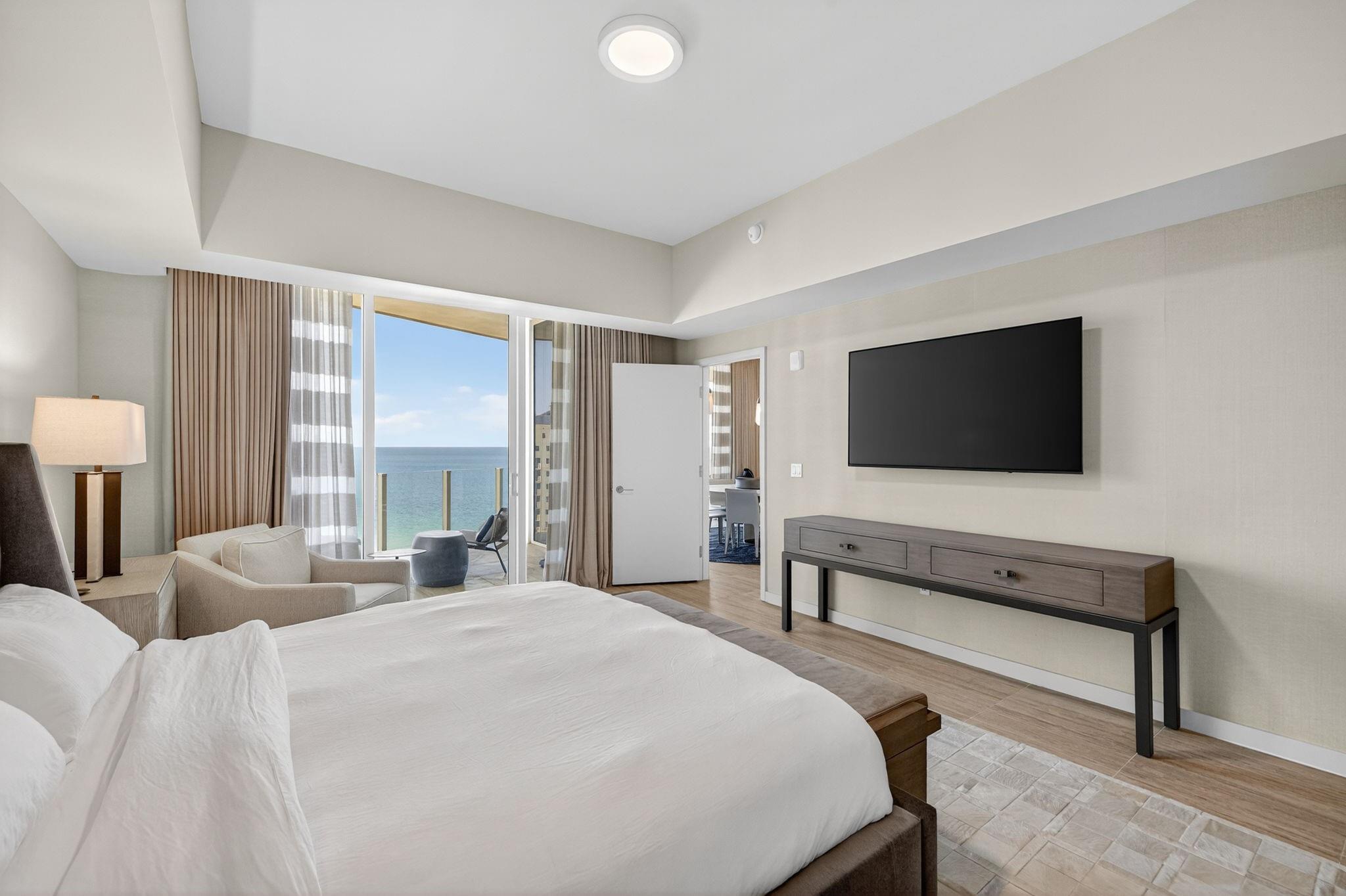 525 N Fort Lauderdale Bch Blvd #1102 Fort Lauderdale, FL 33304