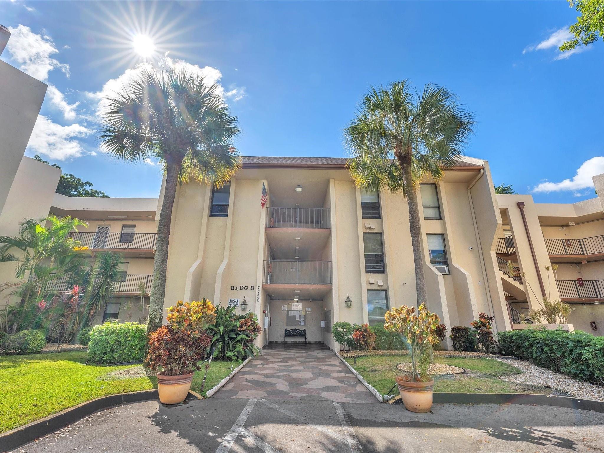 7750 W Mcnab Rd #202