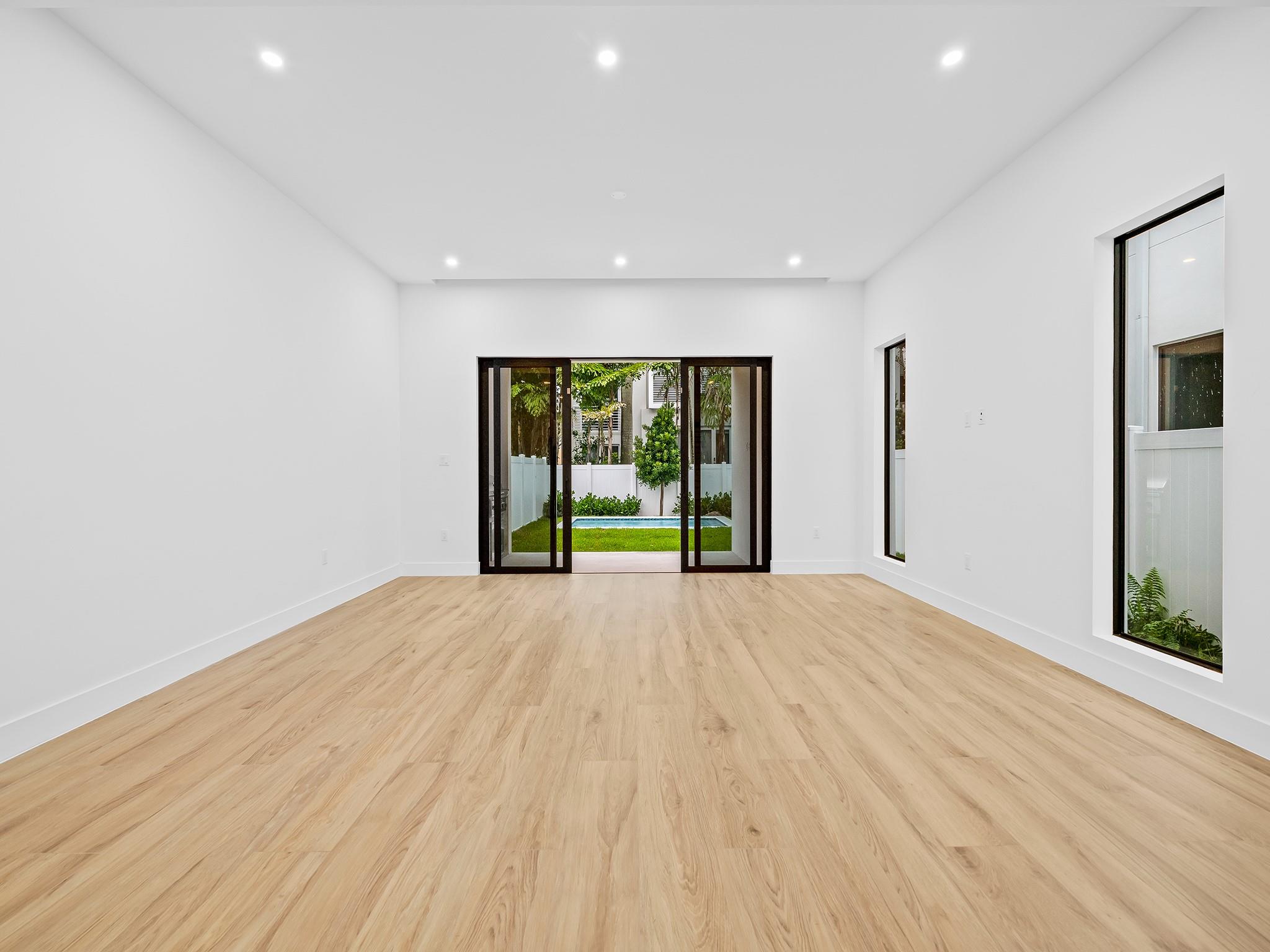 812 SE 12th St #812 Fort Lauderdale, FL 33316