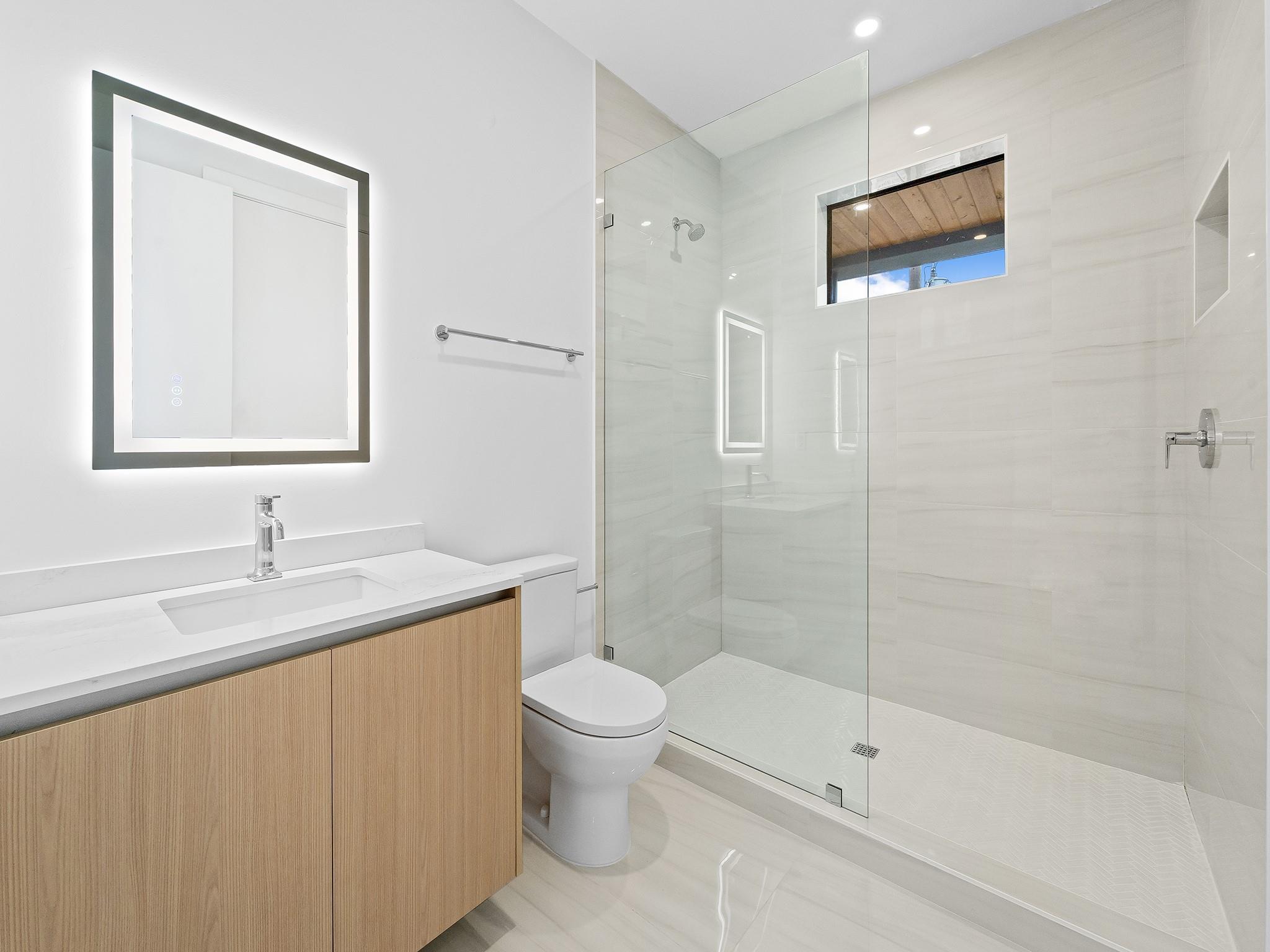 812 SE 12th St #812 Fort Lauderdale, FL 33316