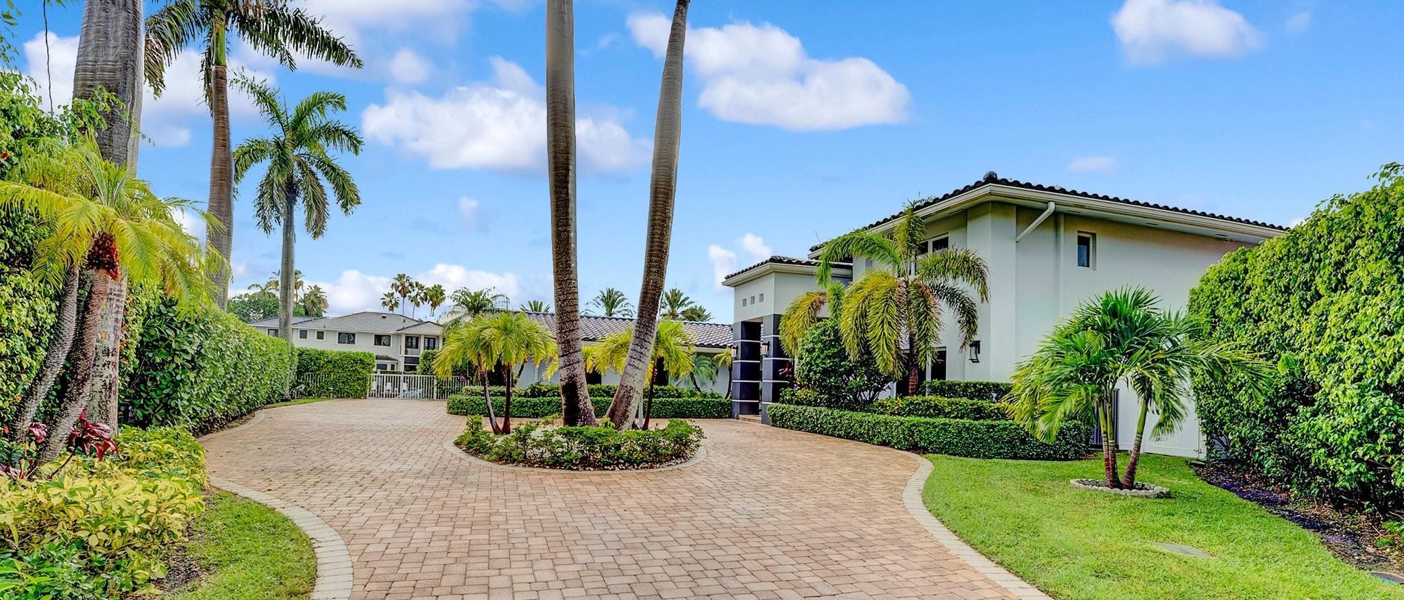 2593 SE 9th St Pompano Beach, FL 33062