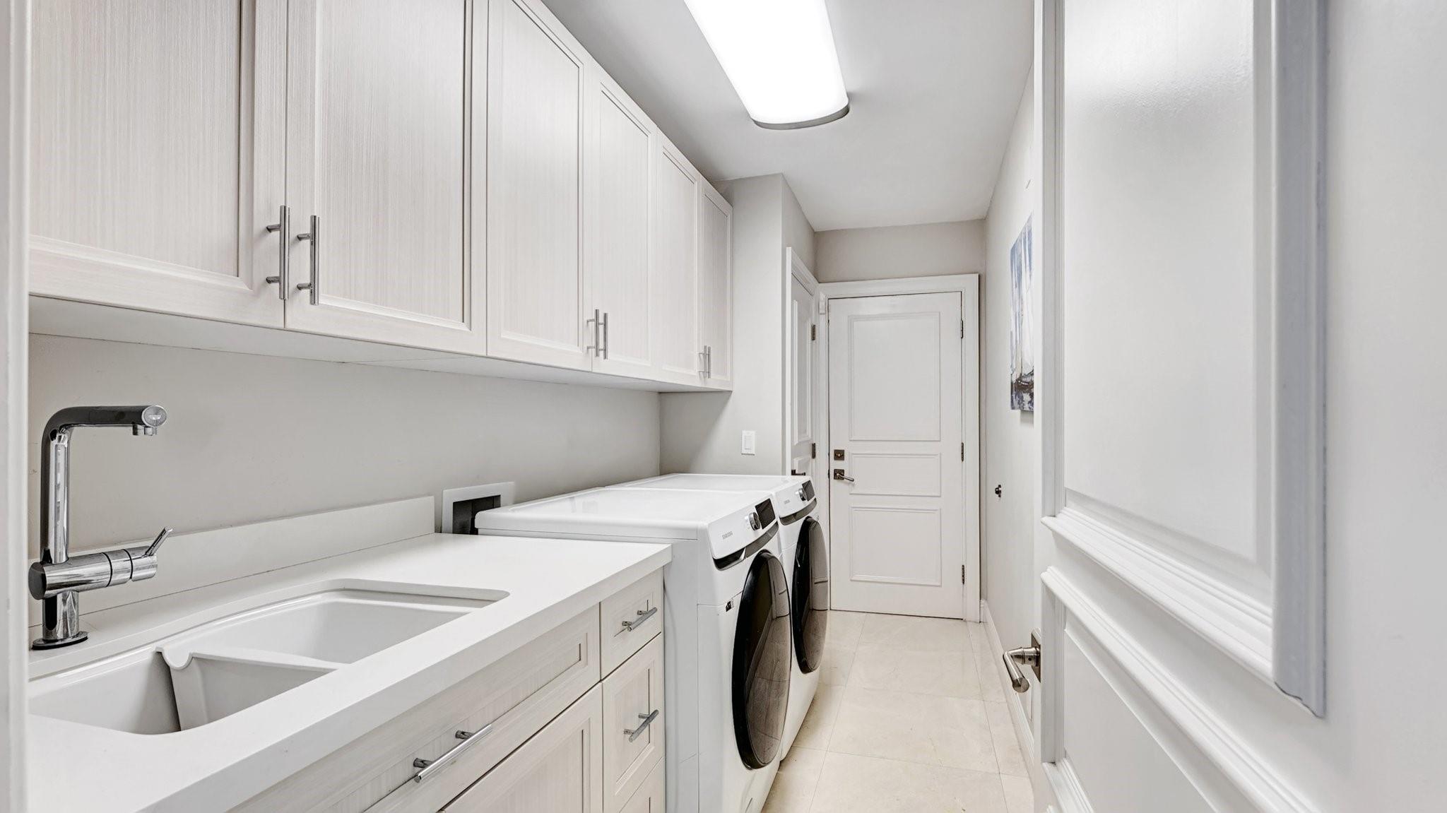 2593 SE 9th St Pompano Beach, FL 33062