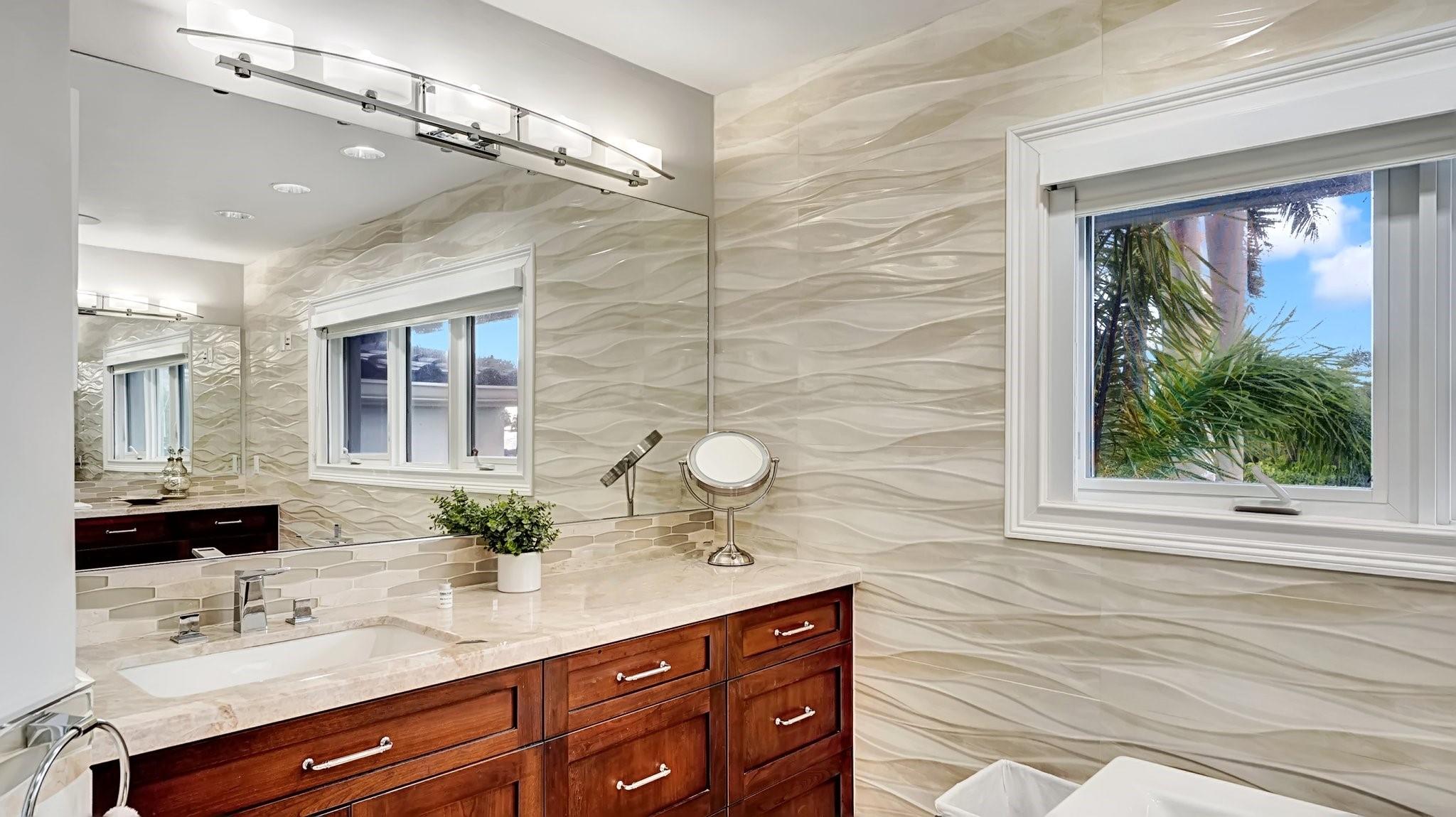 2593 SE 9th St Pompano Beach, FL 33062