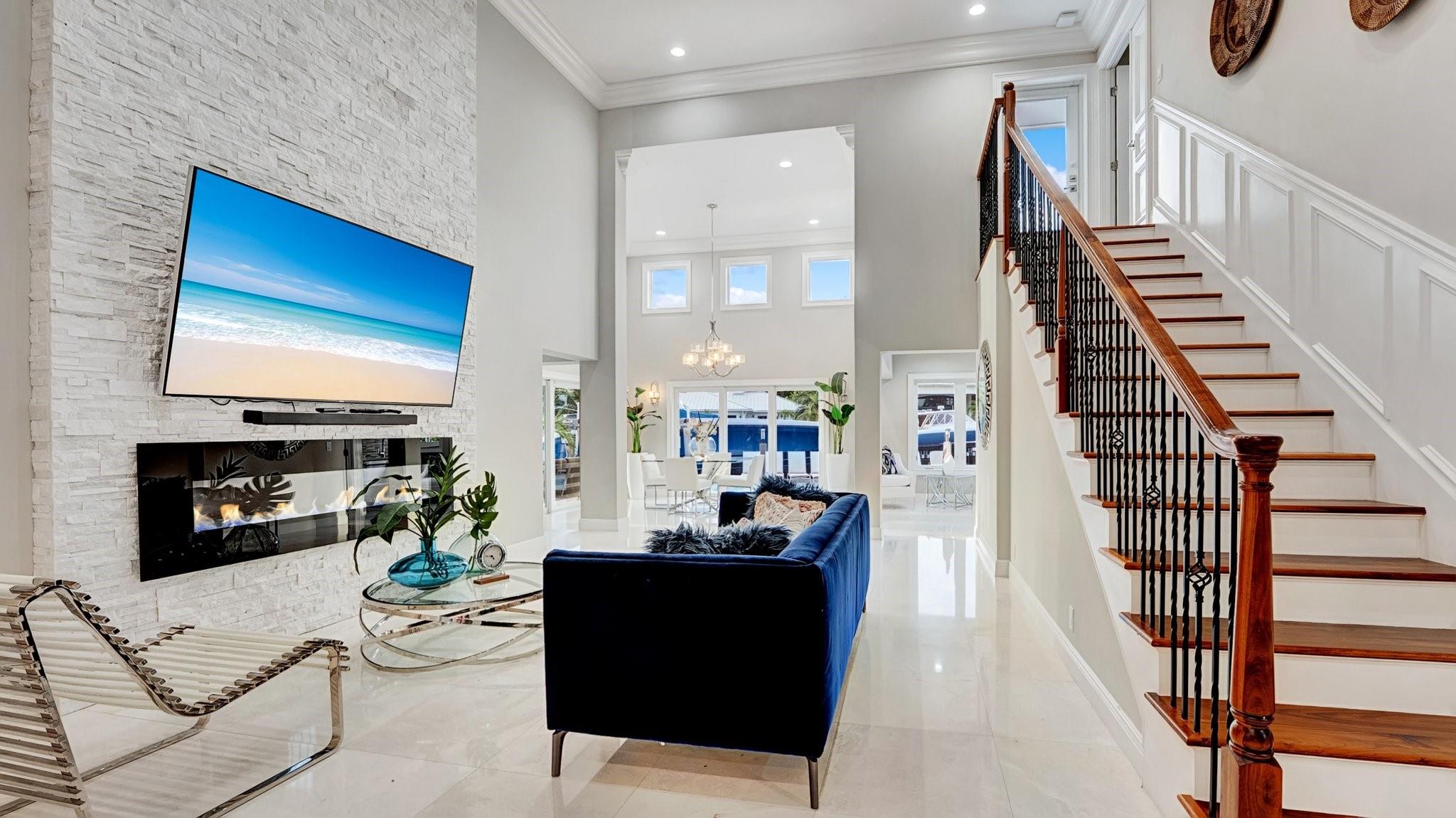 2593 SE 9th St Pompano Beach, FL 33062