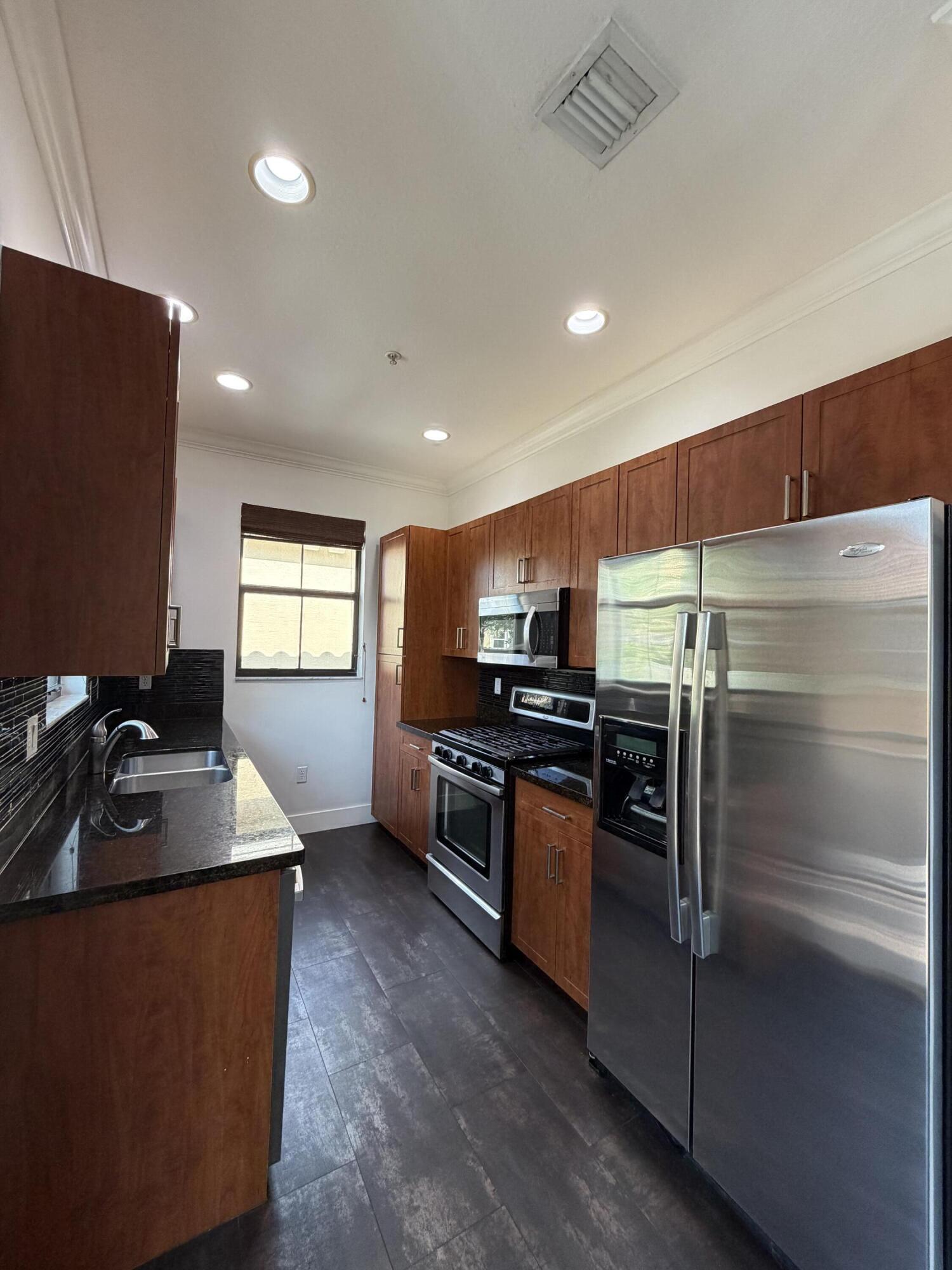 12662 NW 32nd #12662