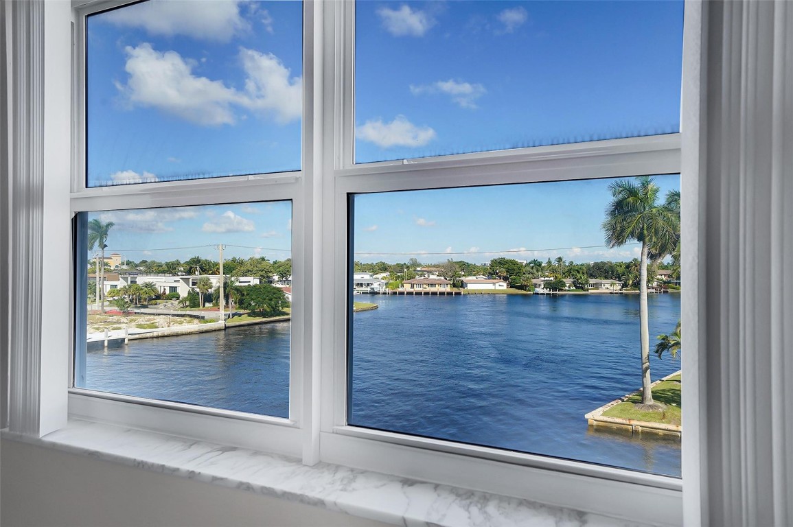 1839 Middle Riv #302 Fort Lauderdale, FL 33305