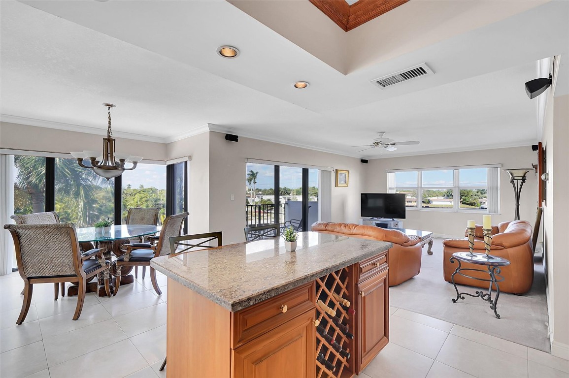 1839 Middle Riv #302 Fort Lauderdale, FL 33305