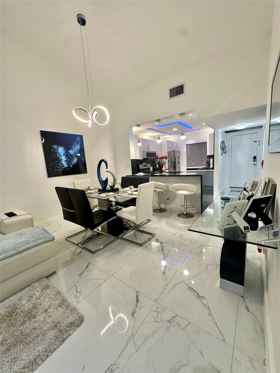 4307 Carambola Cir #2679 Coconut Creek, FL 33066