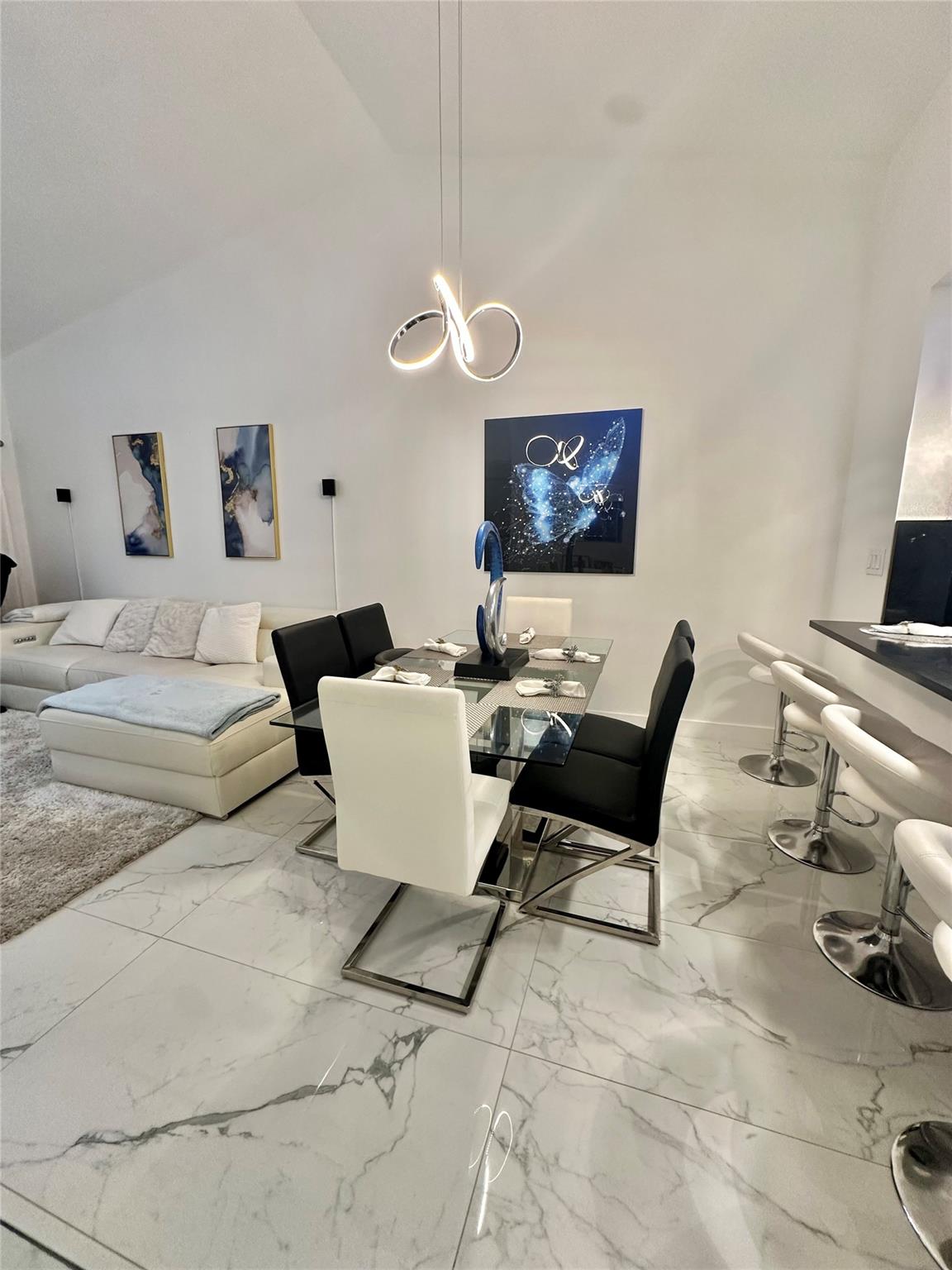 4307 Carambola Cir #2679 Coconut Creek, FL 33066