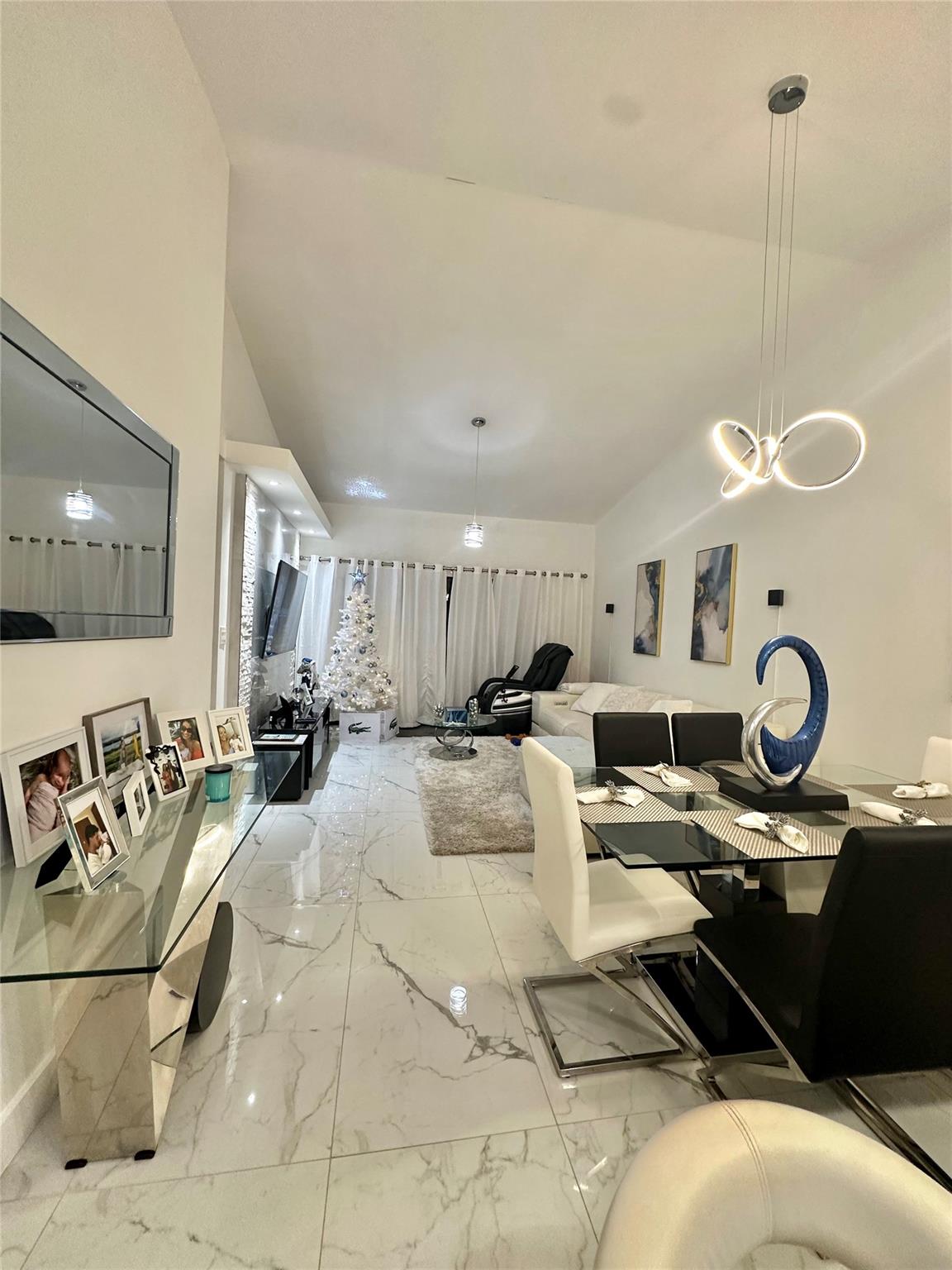 4307 Carambola Cir #2679 Coconut Creek, FL 33066