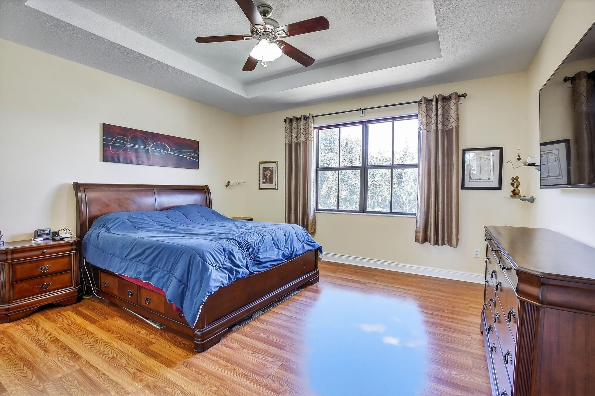 8541 NW 38th St Cooper City, FL 33024