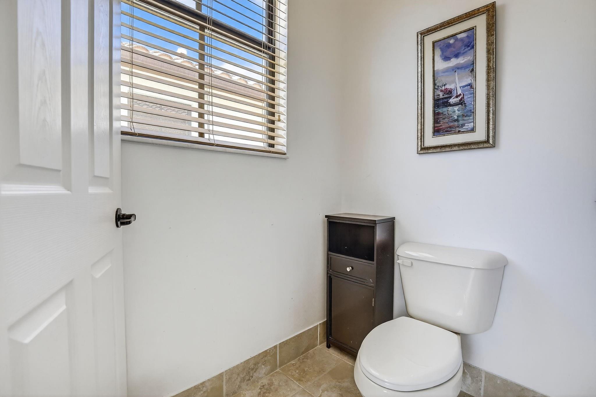 8541 NW 38th St Cooper City, FL 33024