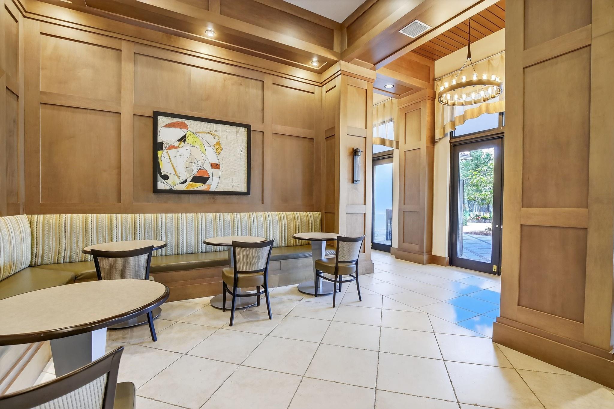 8541 NW 38th St Cooper City, FL 33024