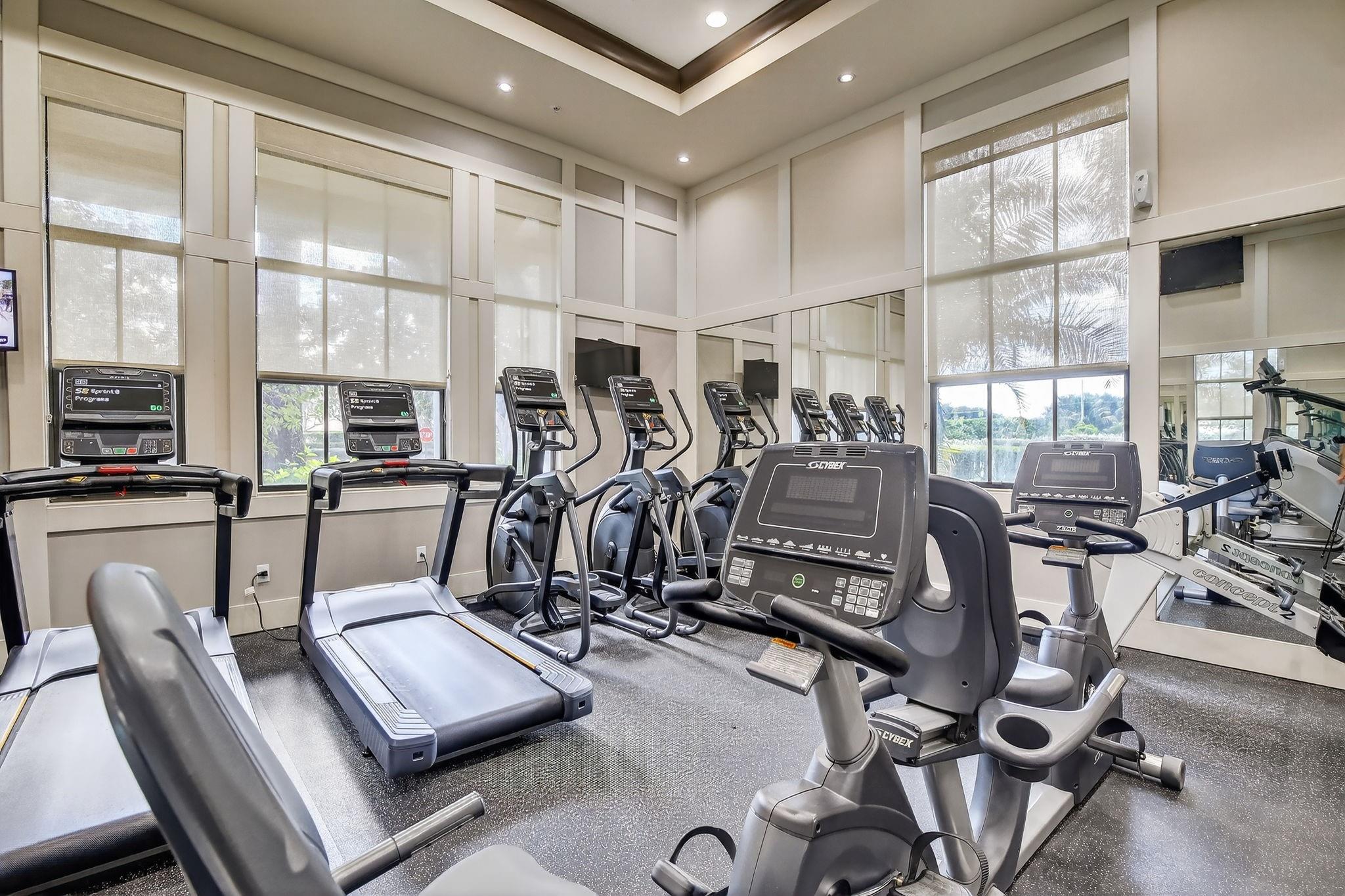 8541 NW 38th St Cooper City, FL 33024