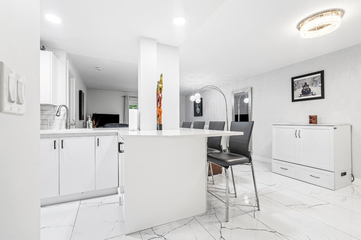 3909 N Ocean #102 Fort Lauderdale, FL 33308