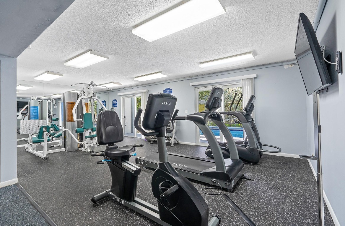 3909 N Ocean #102 Fort Lauderdale, FL 33308