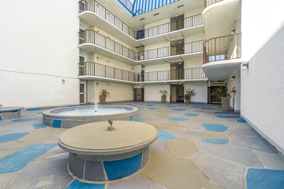 3909 N Ocean #102 Fort Lauderdale, FL 33308