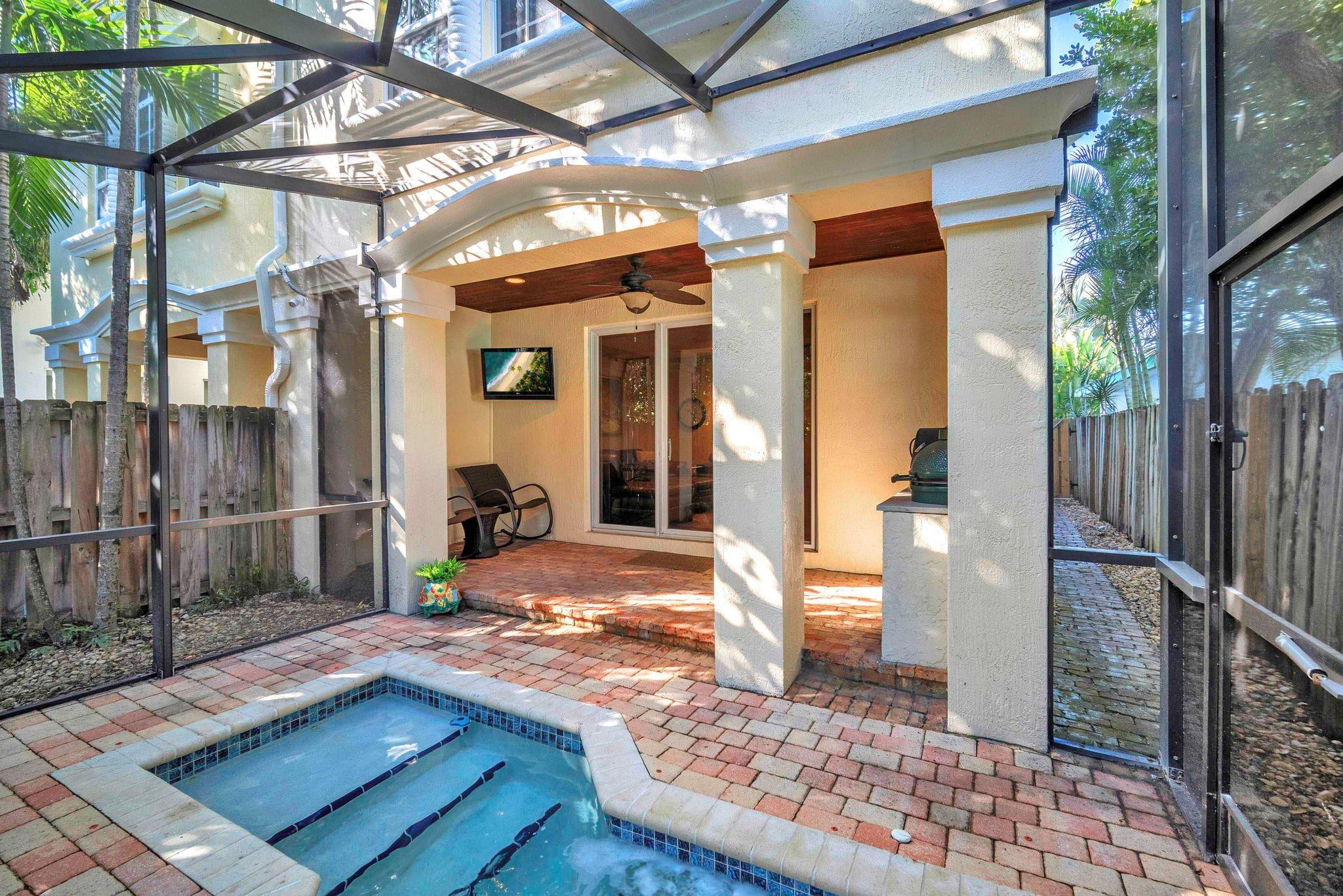 806 NE 16th Fort Lauderdale, FL 33304