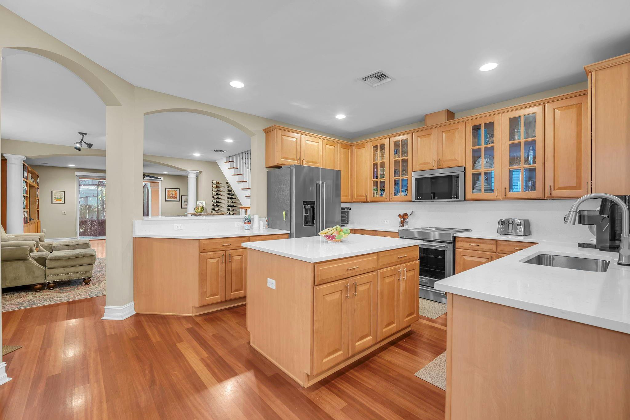 806 NE 16th Fort Lauderdale, FL 33304