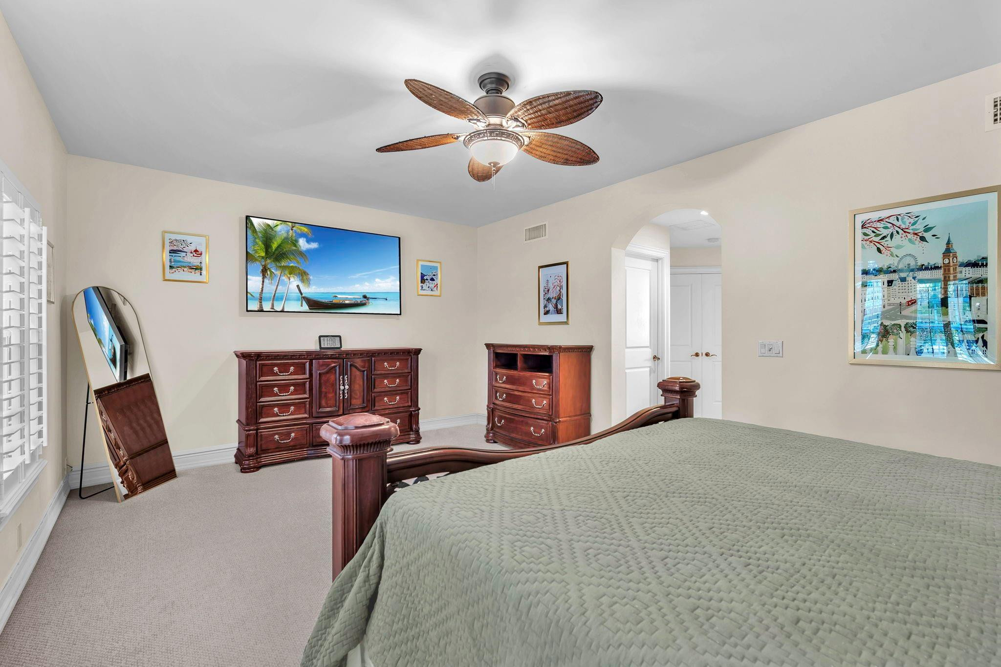 806 NE 16th Fort Lauderdale, FL 33304