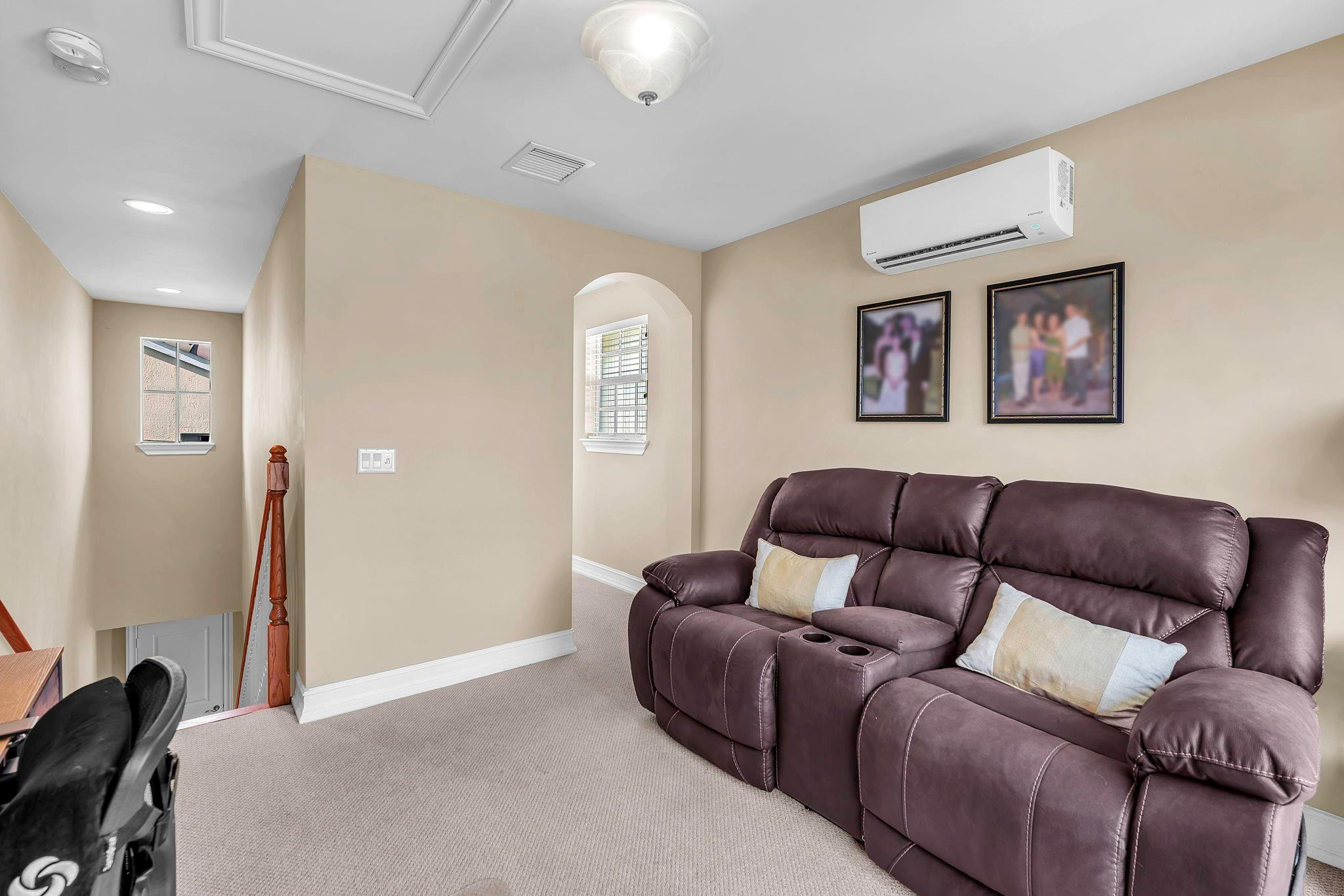 806 NE 16th Fort Lauderdale, FL 33304