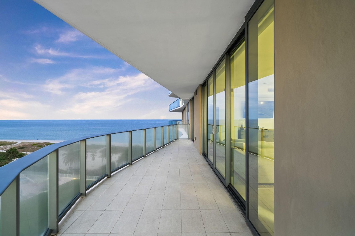 730 N Ocean #701 Pompano Beach, FL 33062