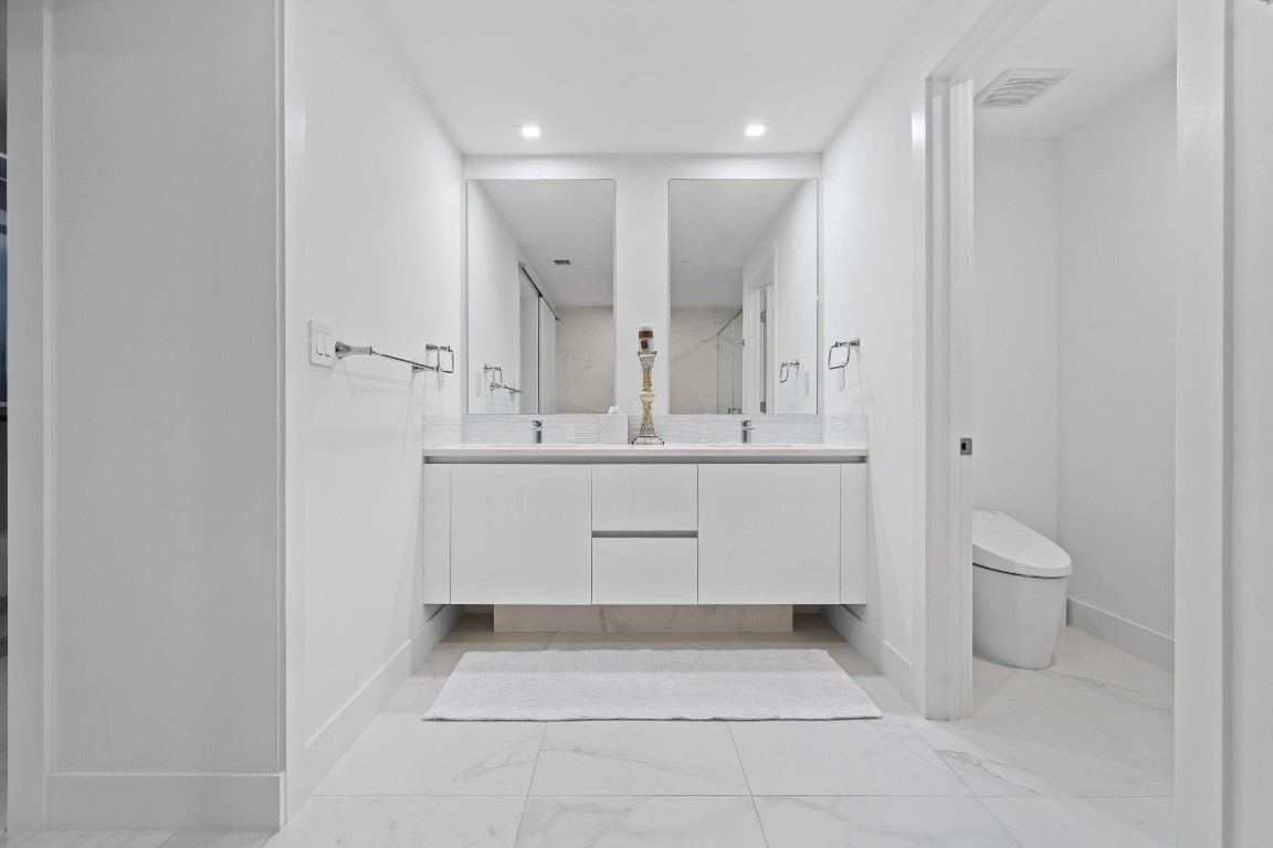 730 N Ocean #701 Pompano Beach, FL 33062