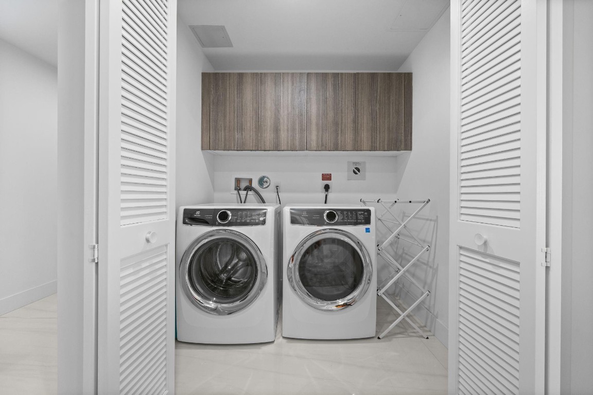 730 N Ocean #701 Pompano Beach, FL 33062