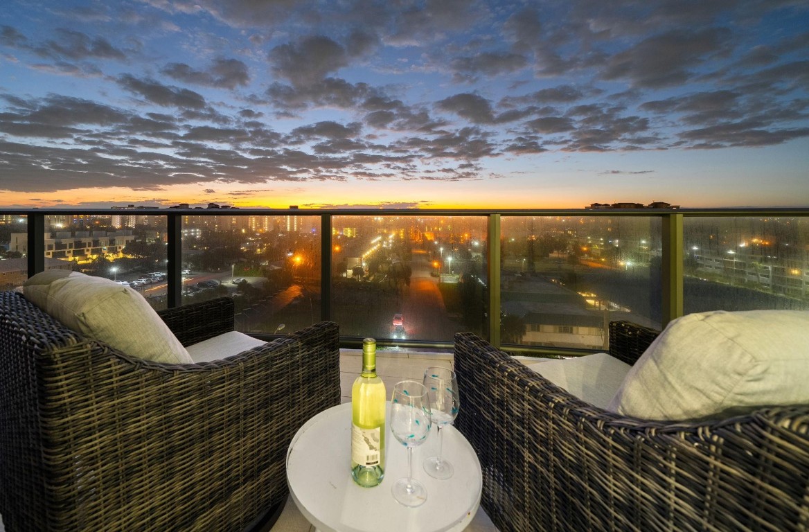 730 N Ocean #701 Pompano Beach, FL 33062